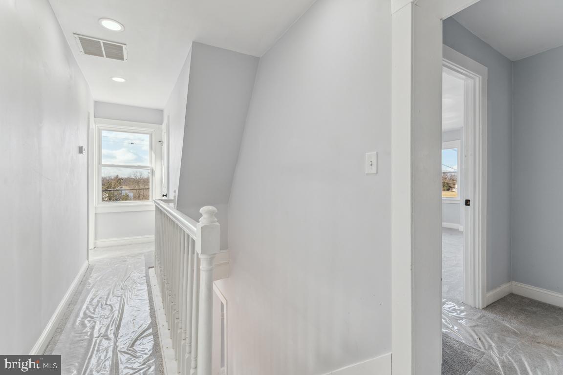 HAMPSTEAD - Residential