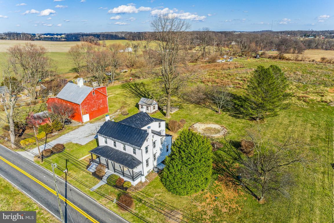 HAMPSTEAD - Residential