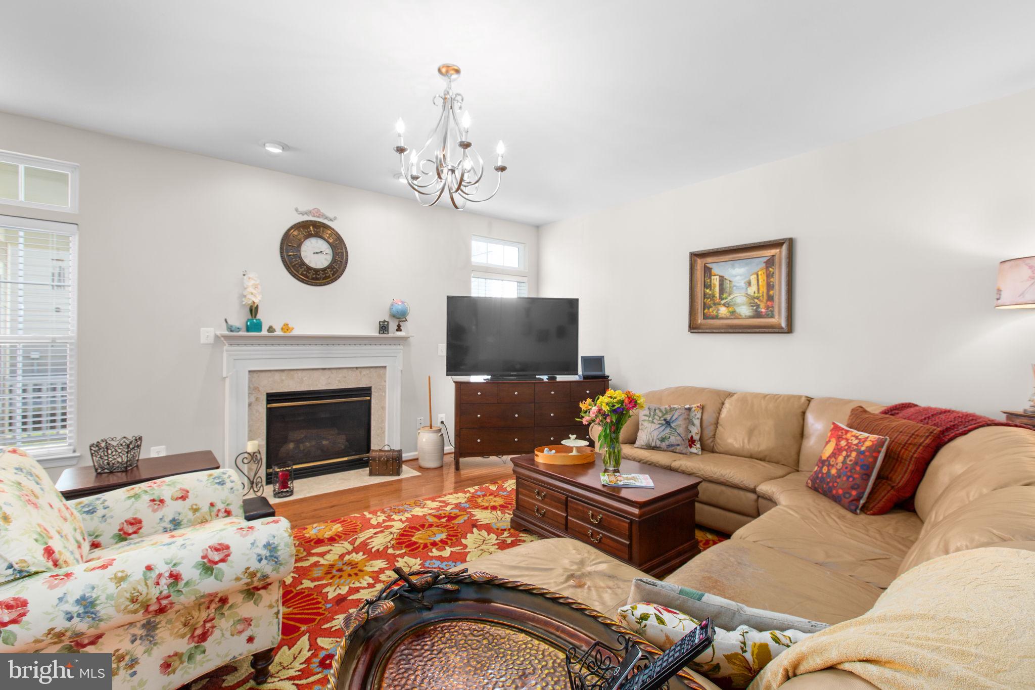 1102 ANDERSON STREET