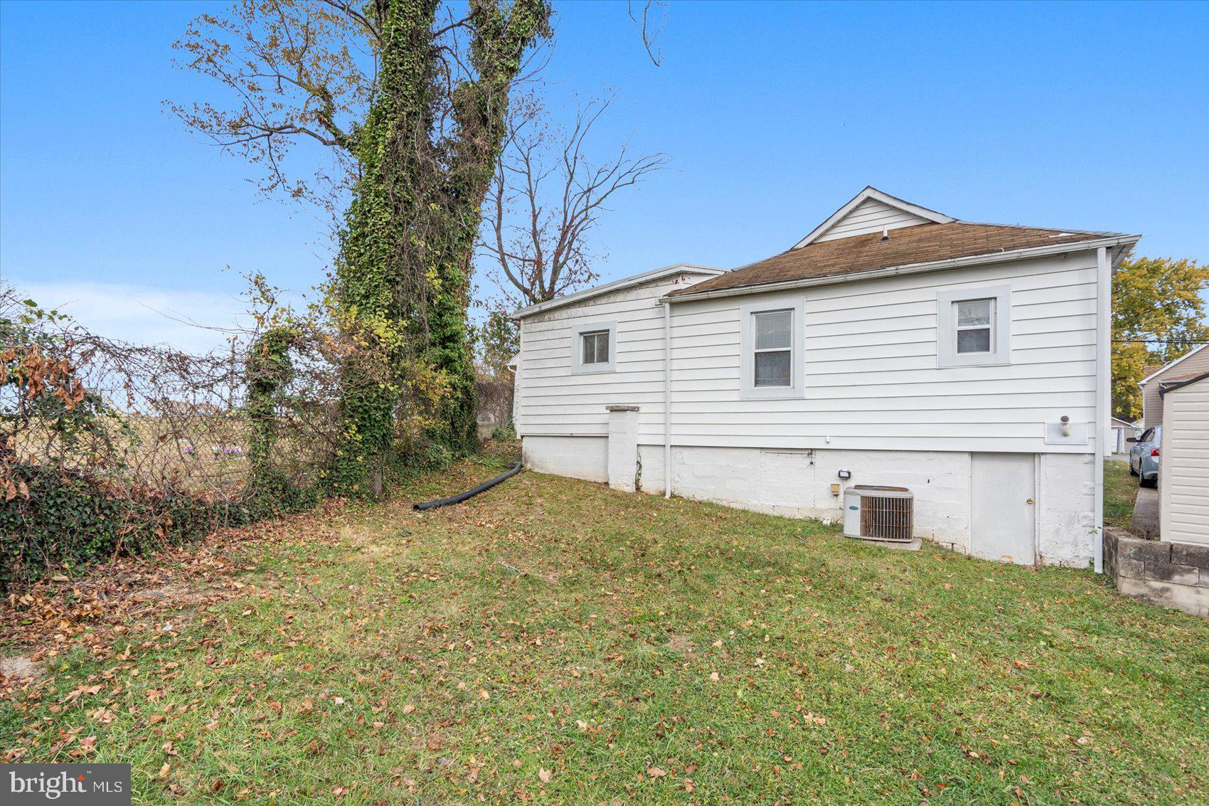 EAST VIEW - Residential