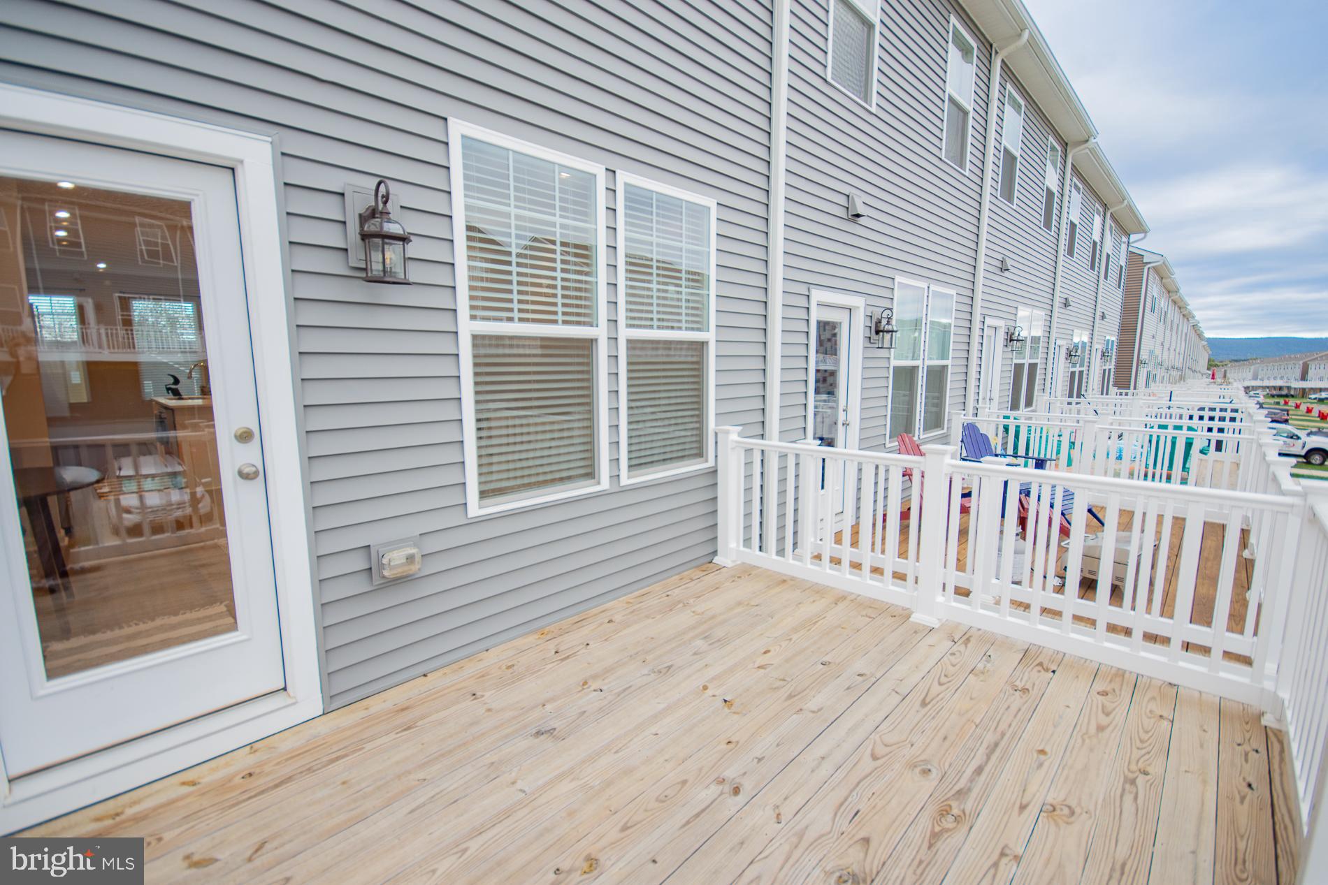 PRESIDENTS POINTE - Residential Lease