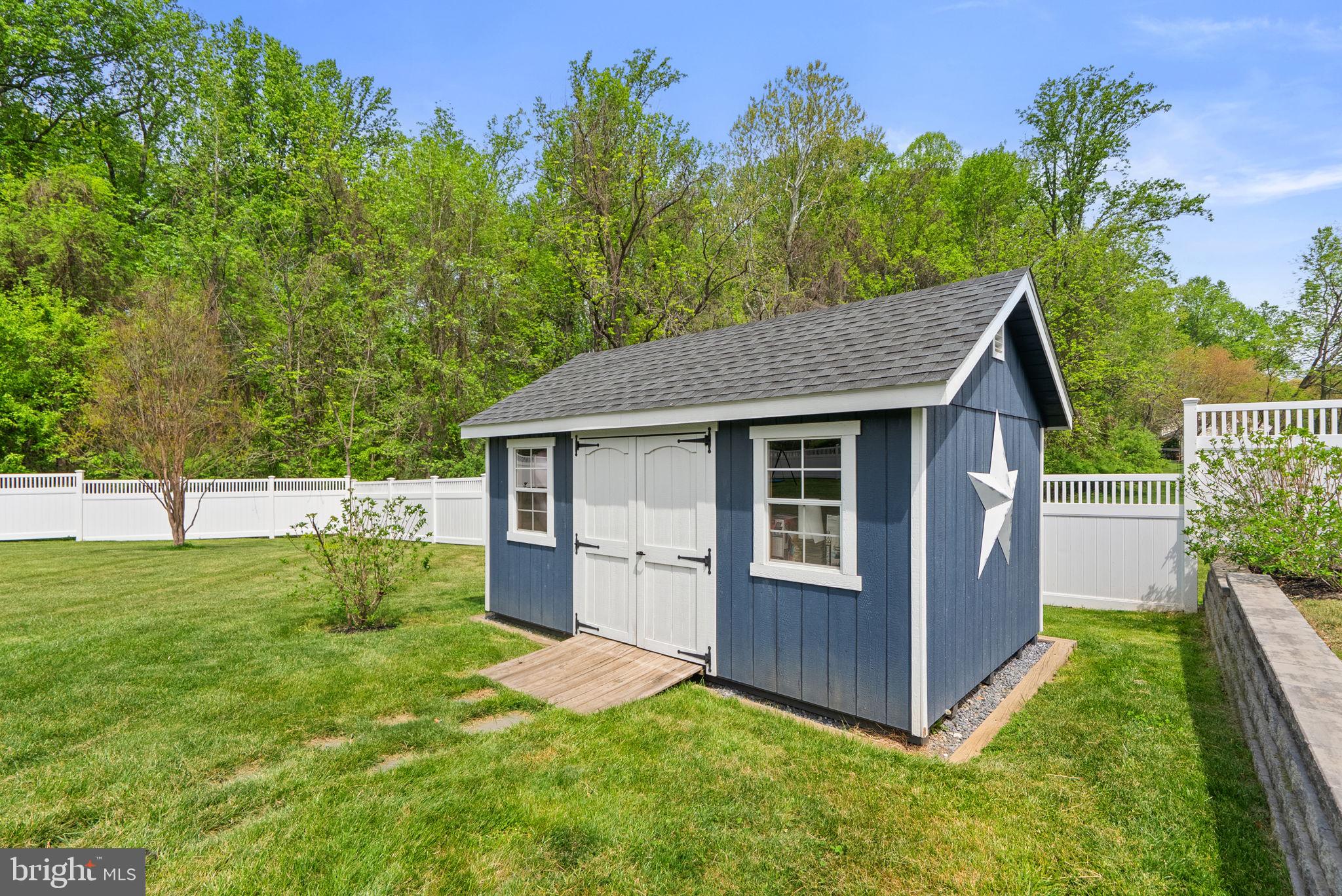 EAGLES PASSAGES - Residential