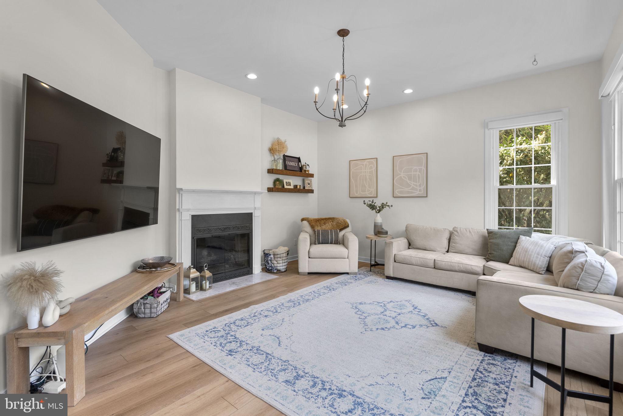 EAGLES PASSAGES - Residential