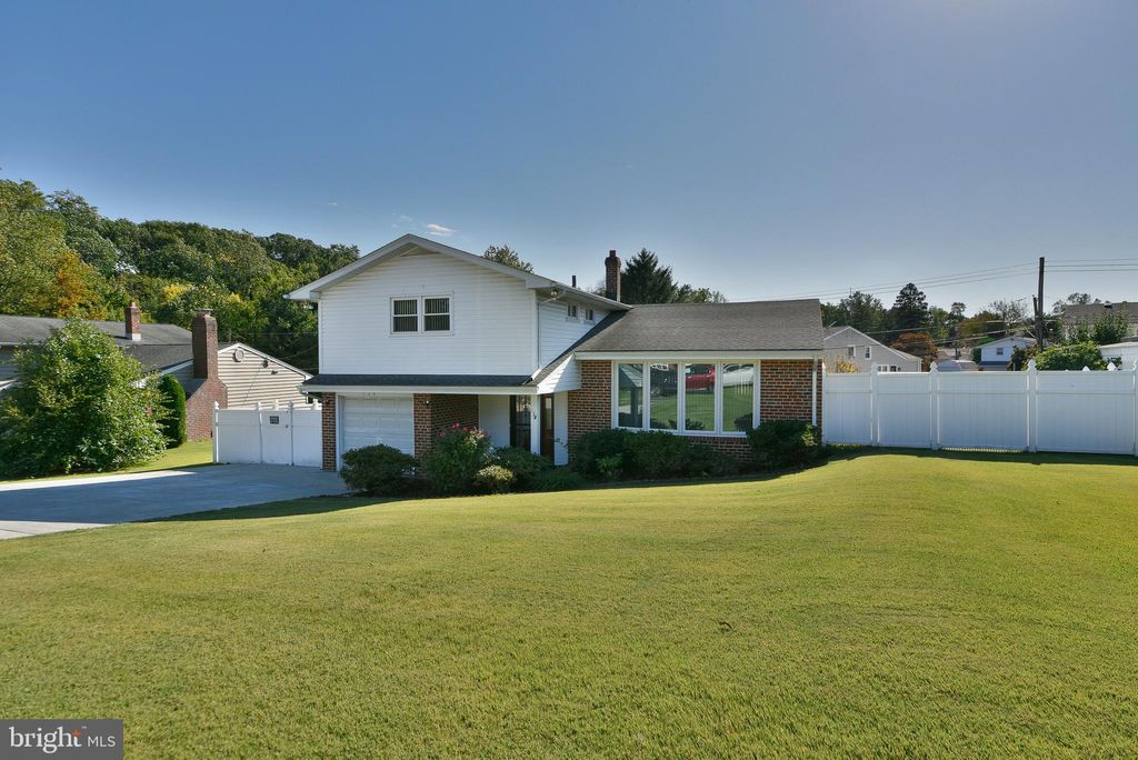 Photo of 134 Alburger Avenue, PHILADELPHIA, PA 19115 (MLS # PAPH2545142)