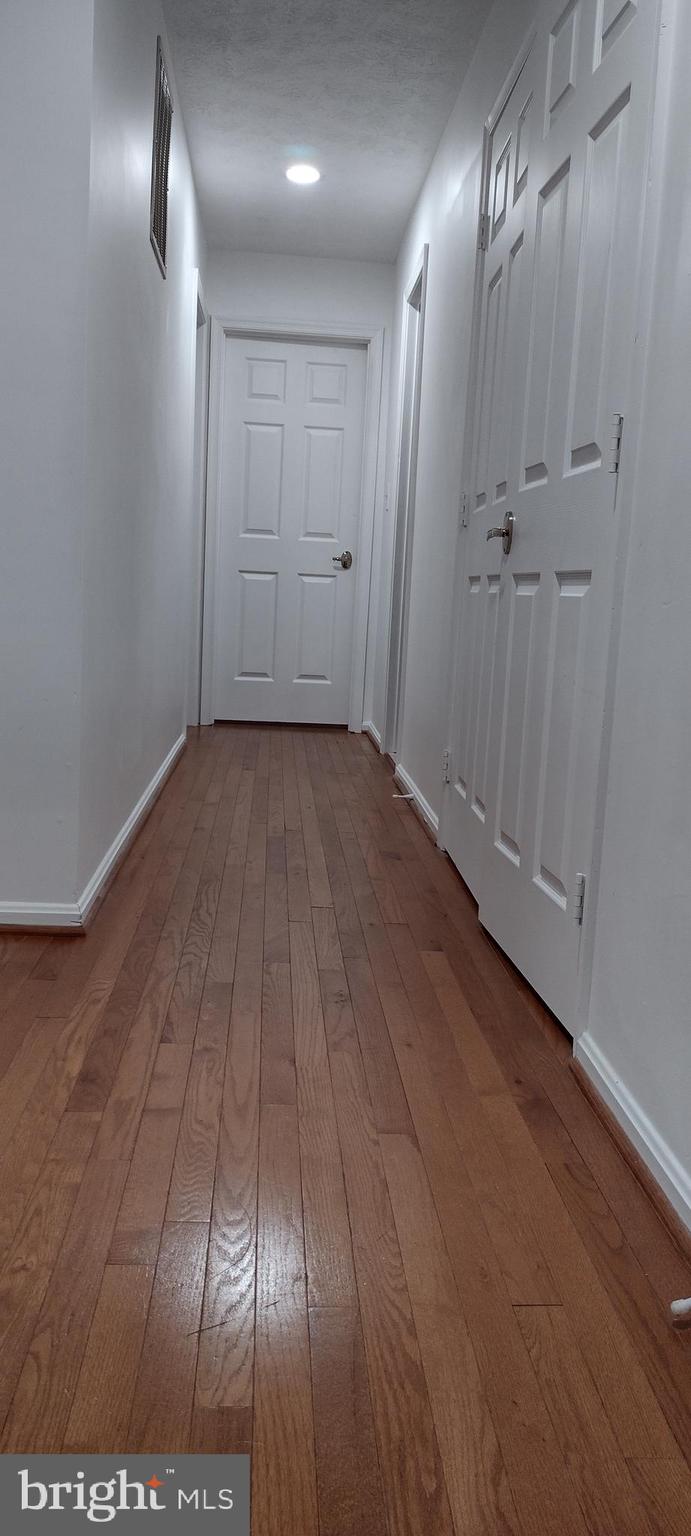 MELWOOD MANOR PLAT ONE> - Residential Lease