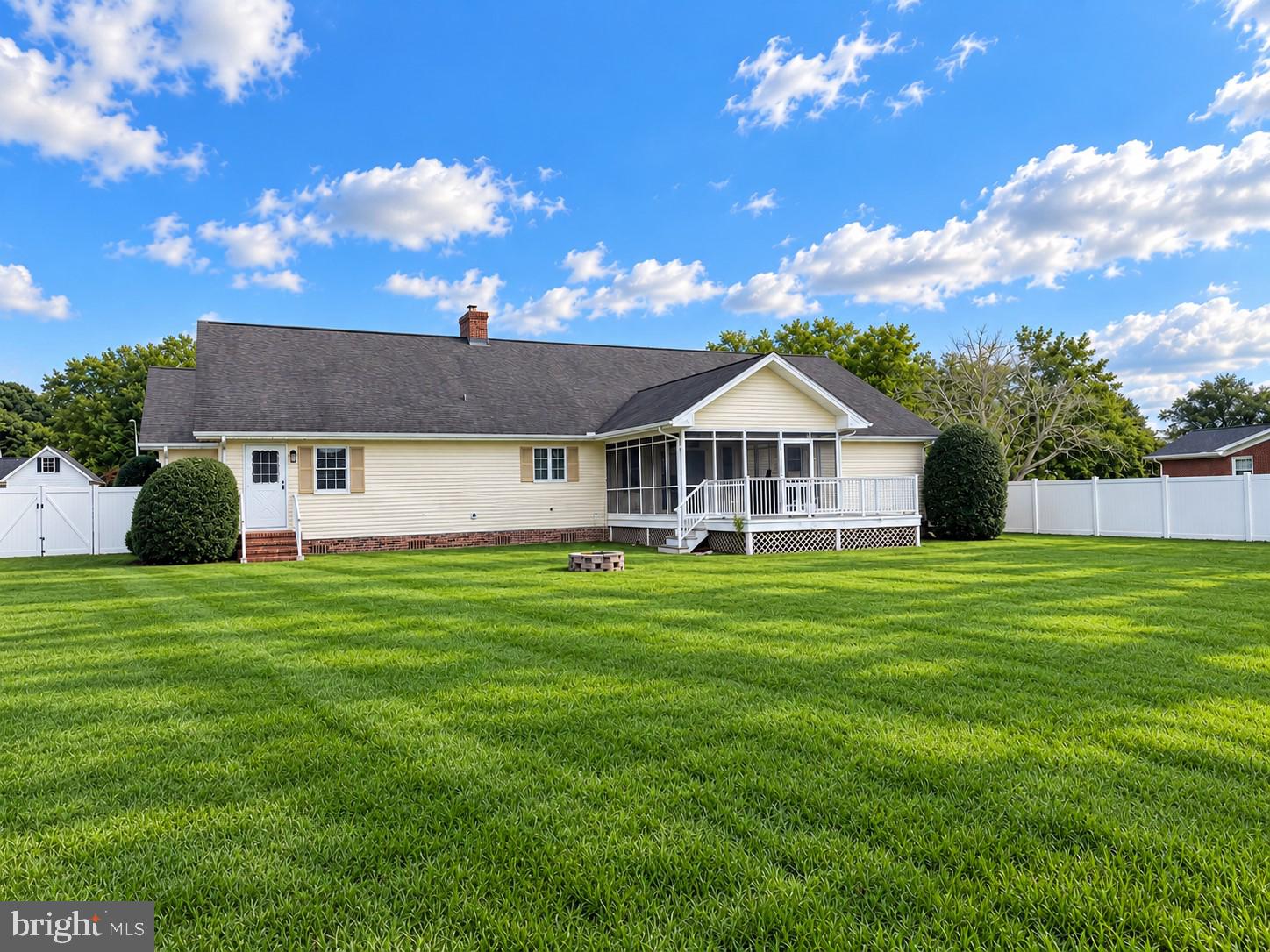102 QUILLEN DRIVE
