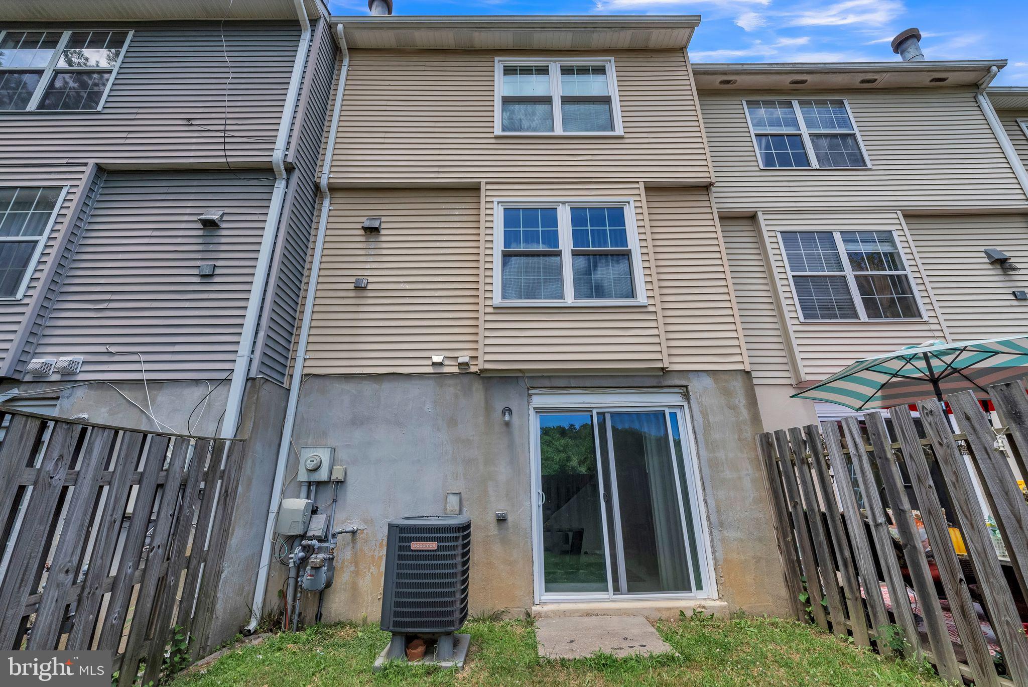 DALE CITY - Residential