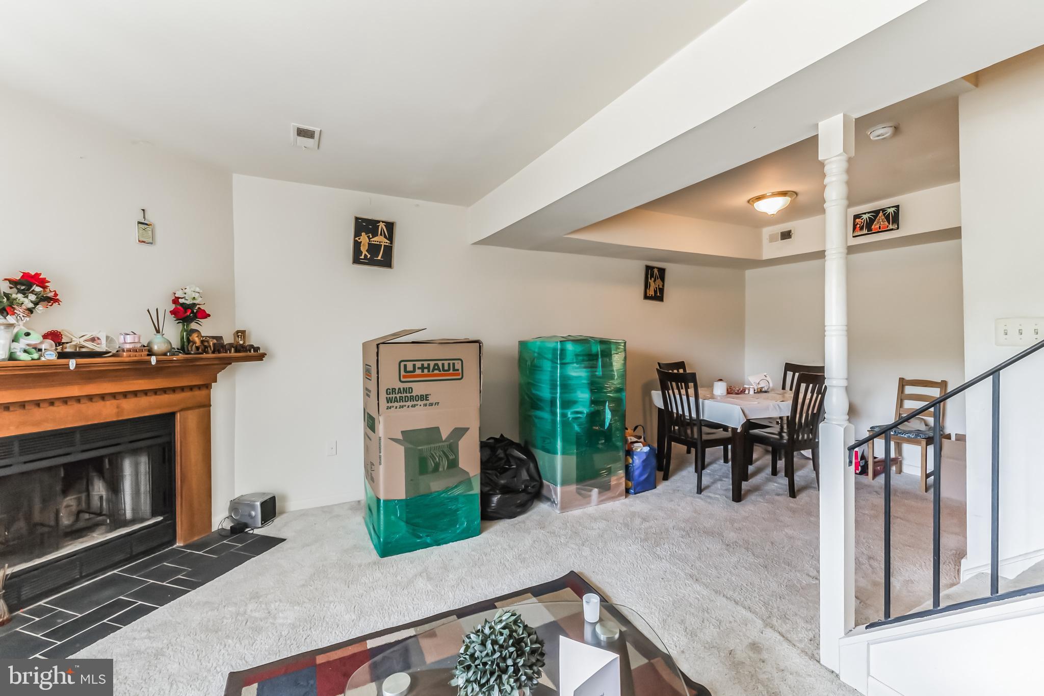 DALE CITY - Residential