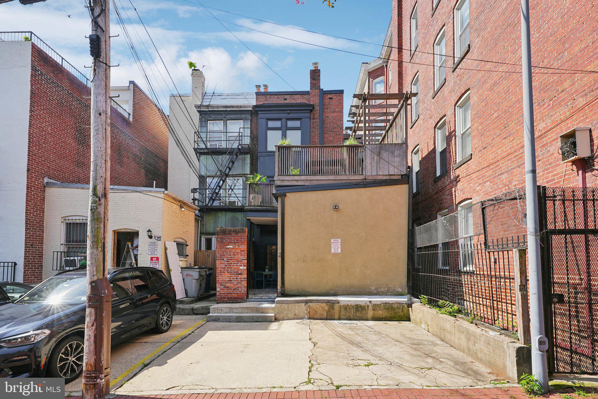 KALORAMA TRIANGLE - Residential