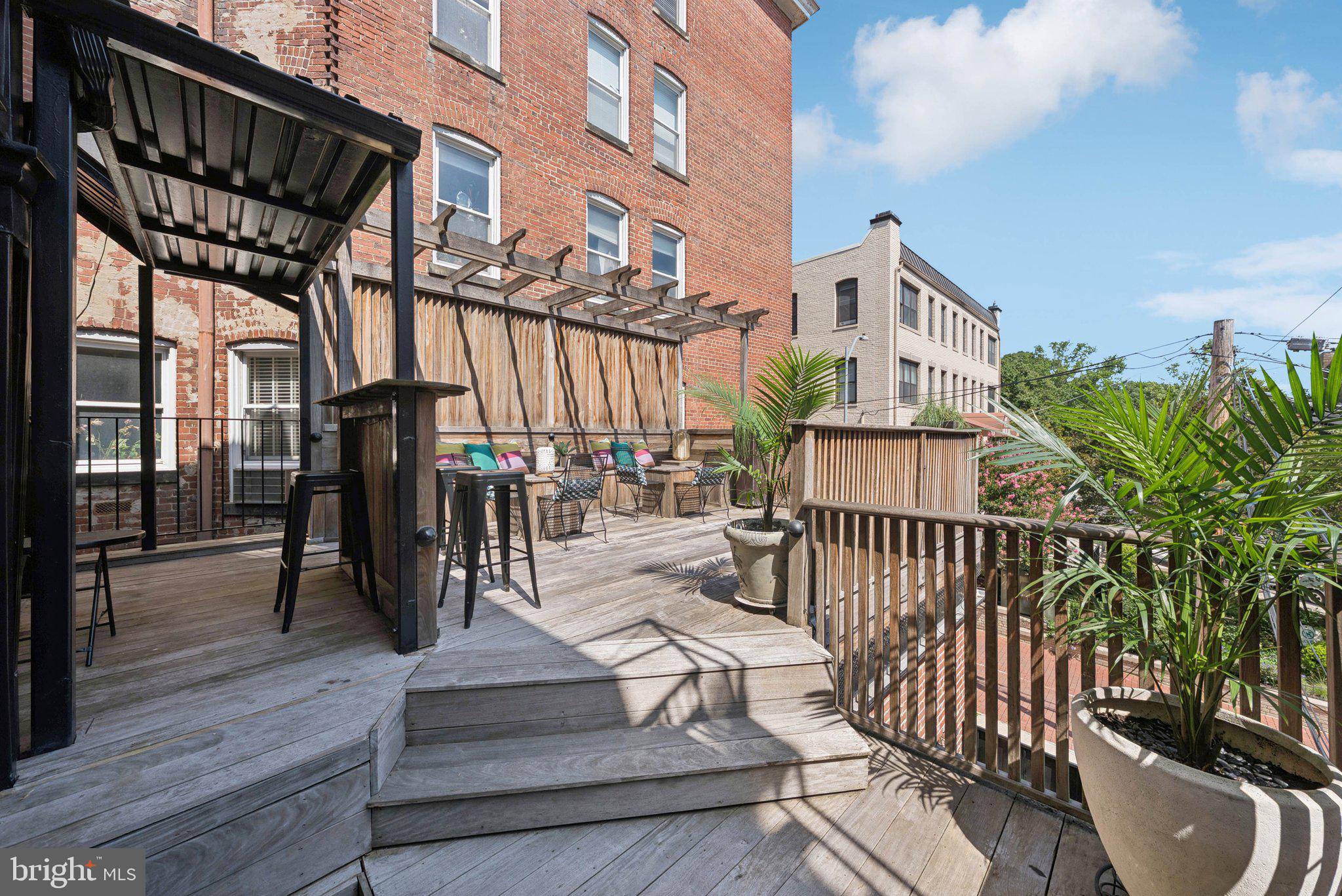 KALORAMA TRIANGLE - Residential
