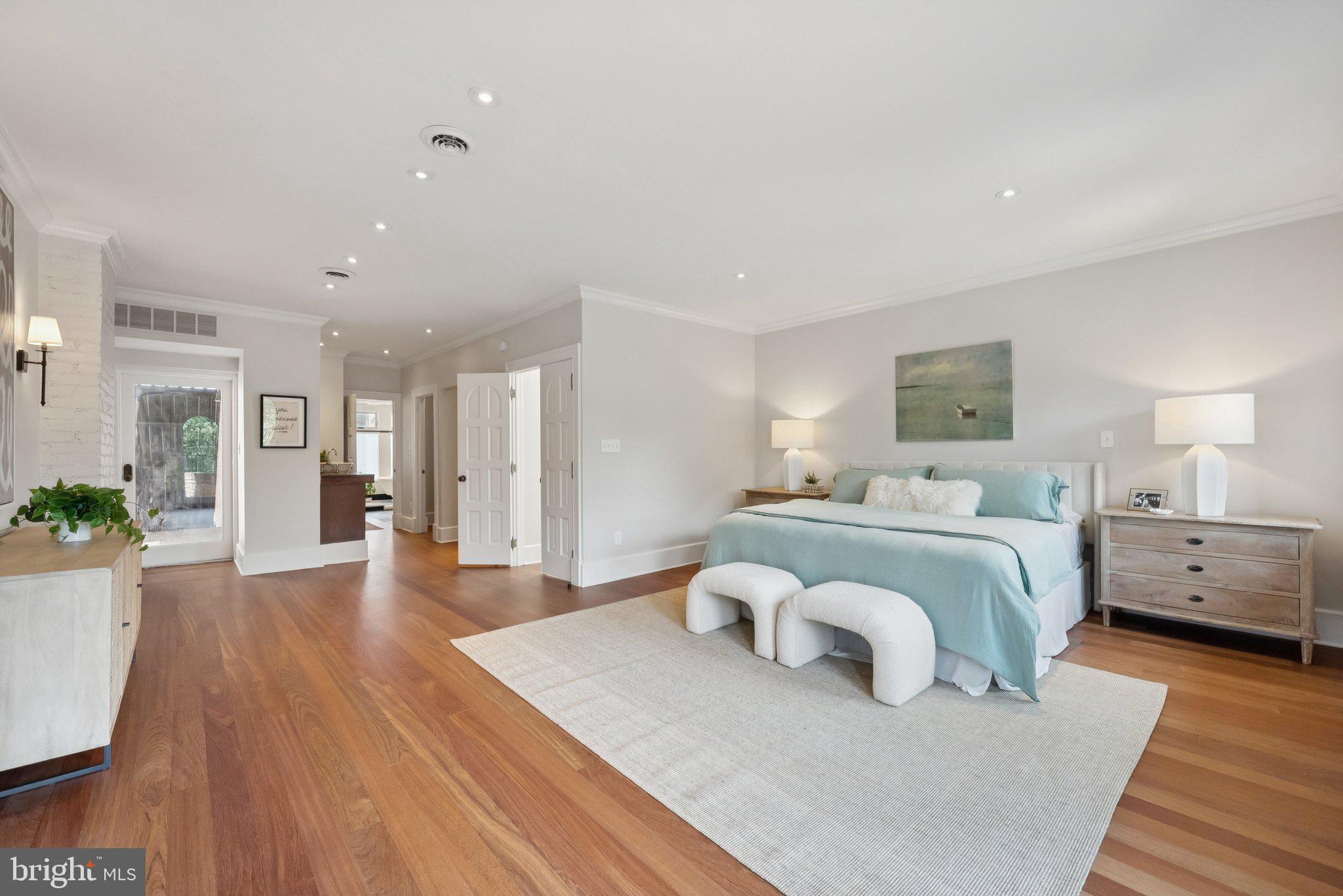 KALORAMA TRIANGLE - Residential