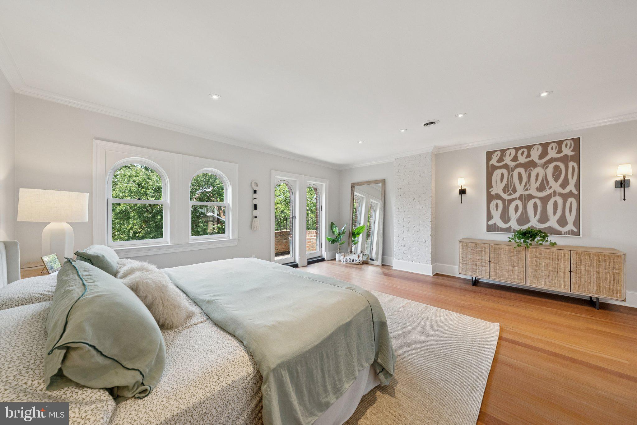 KALORAMA TRIANGLE - Residential