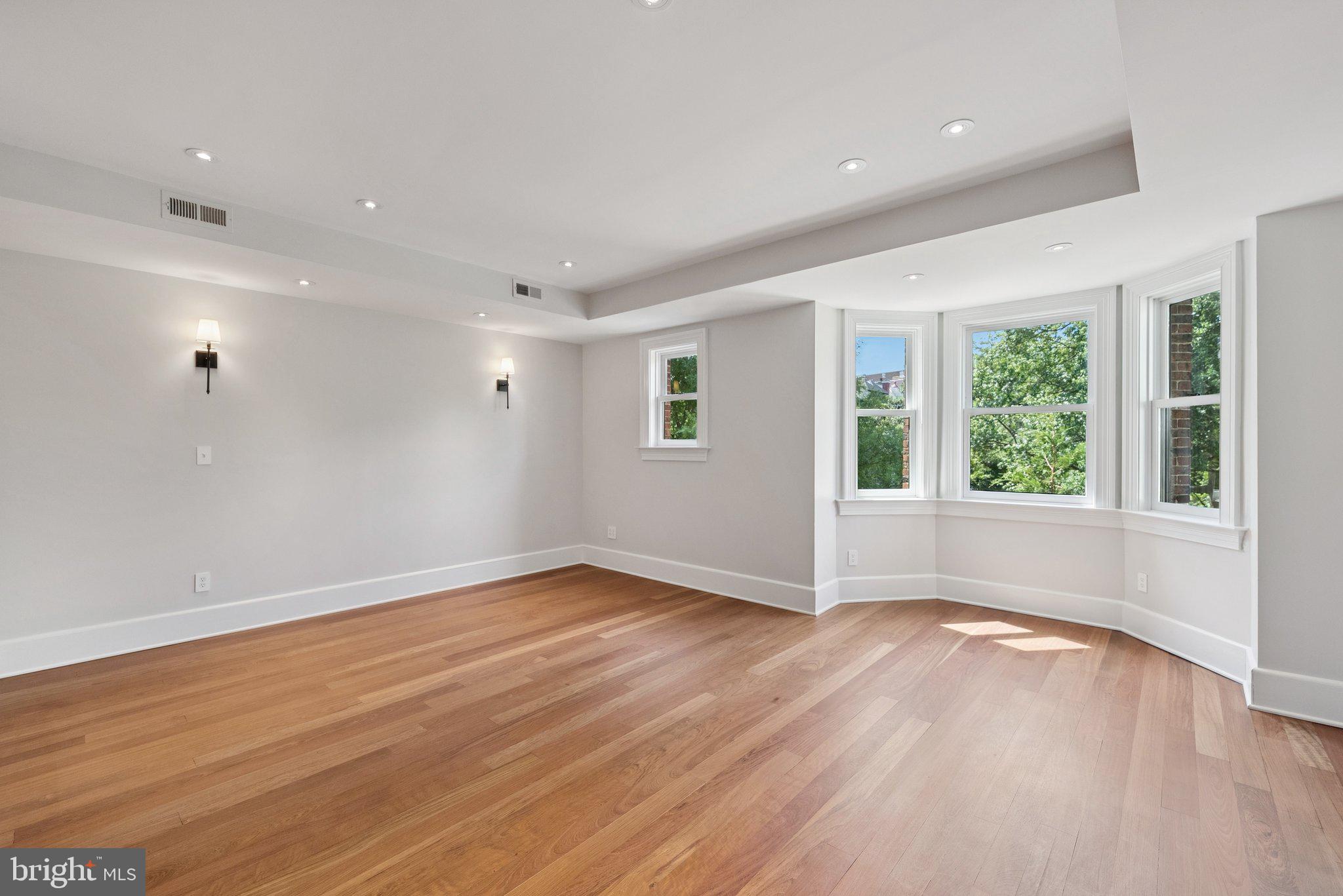 KALORAMA TRIANGLE - Residential