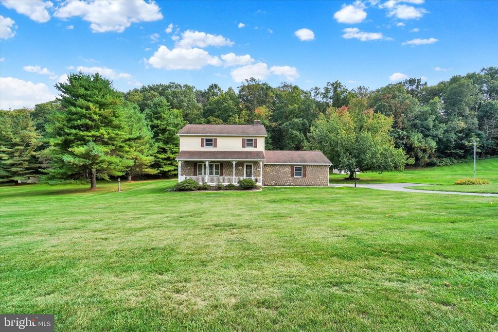 Photo of 3407 Sticks Road, GLEN ROCK, PA 17327 (MLS # PAYK2090750)