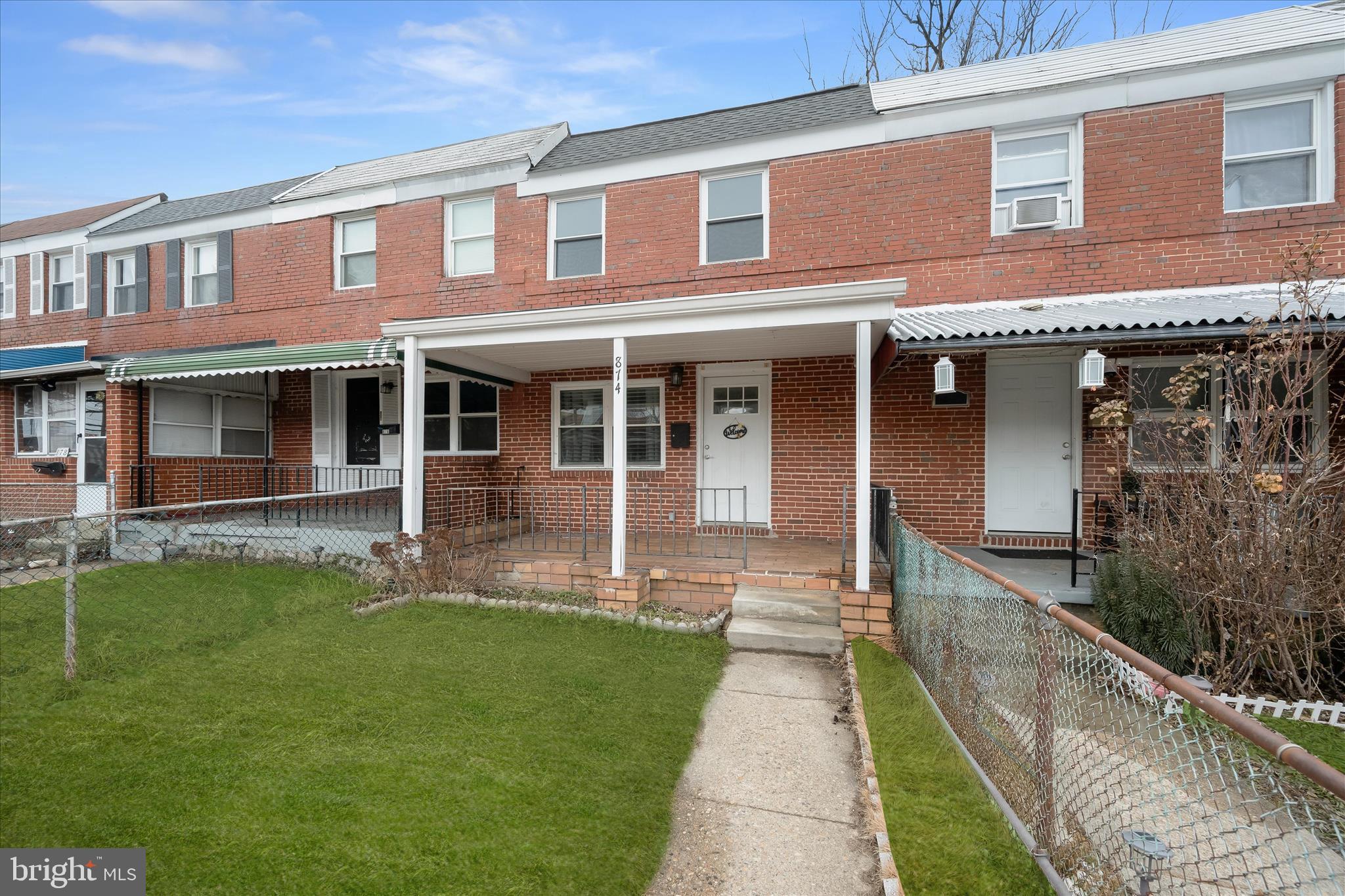 GRAY MANOR - Residential