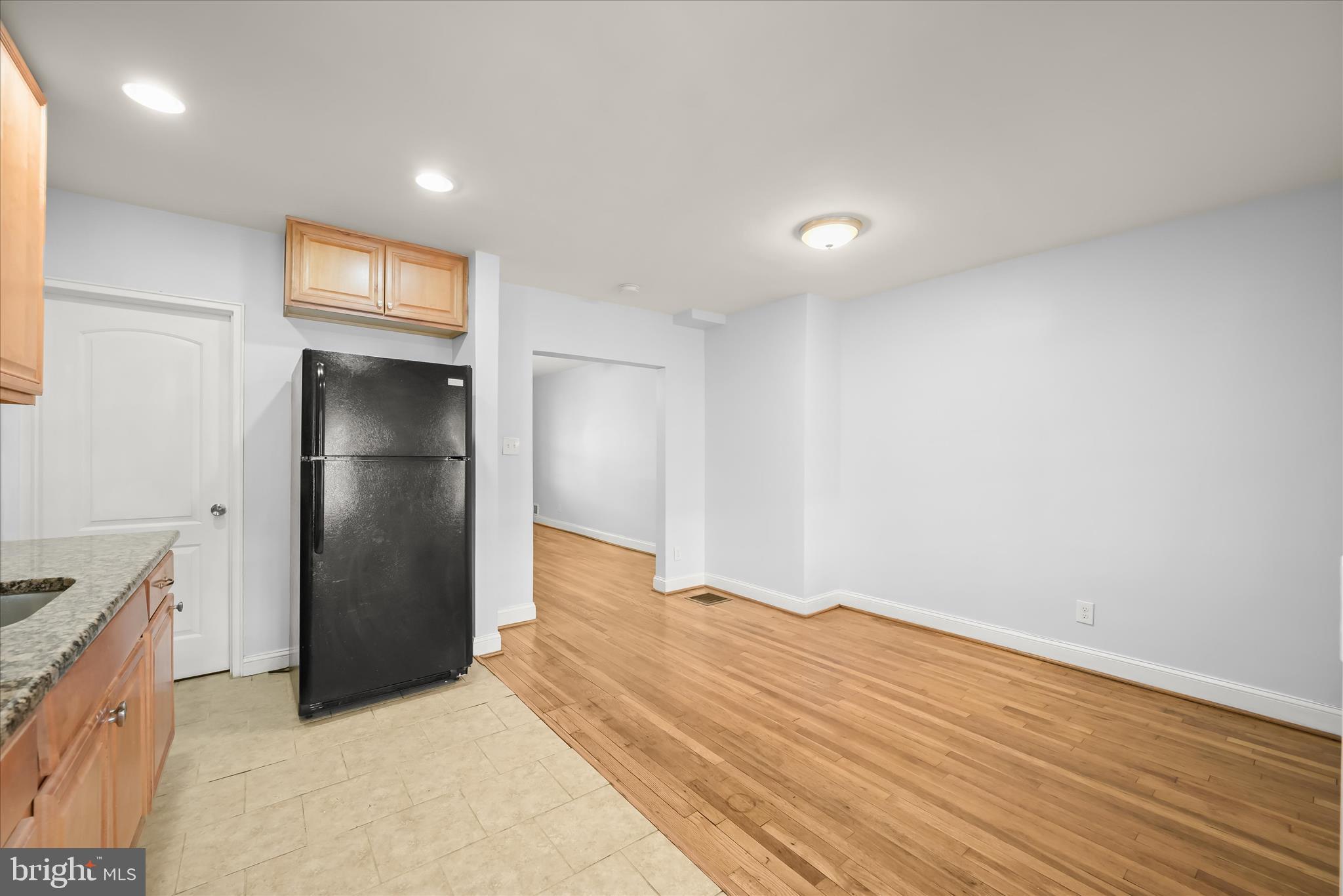 GRAY MANOR - Residential