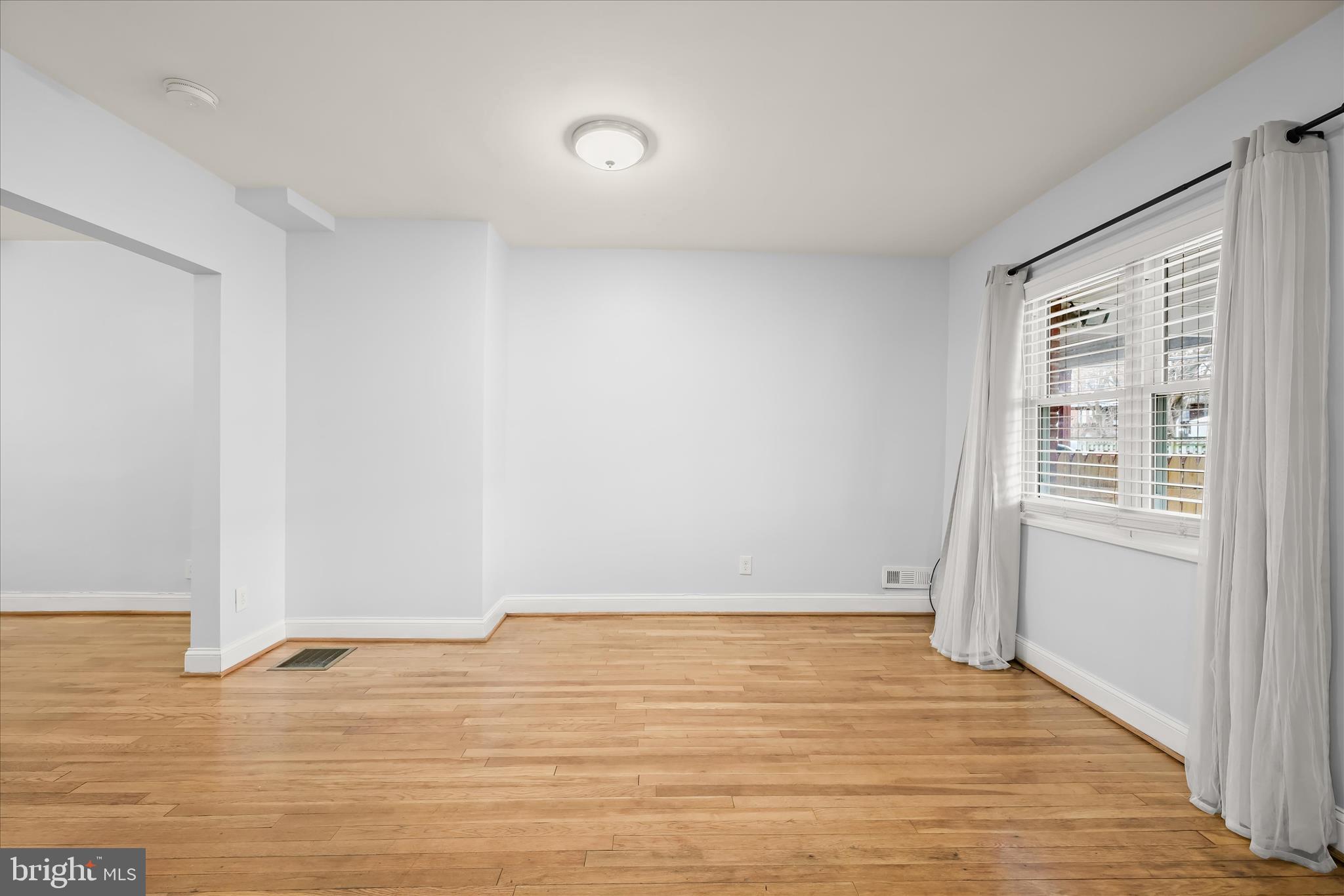 GRAY MANOR - Residential