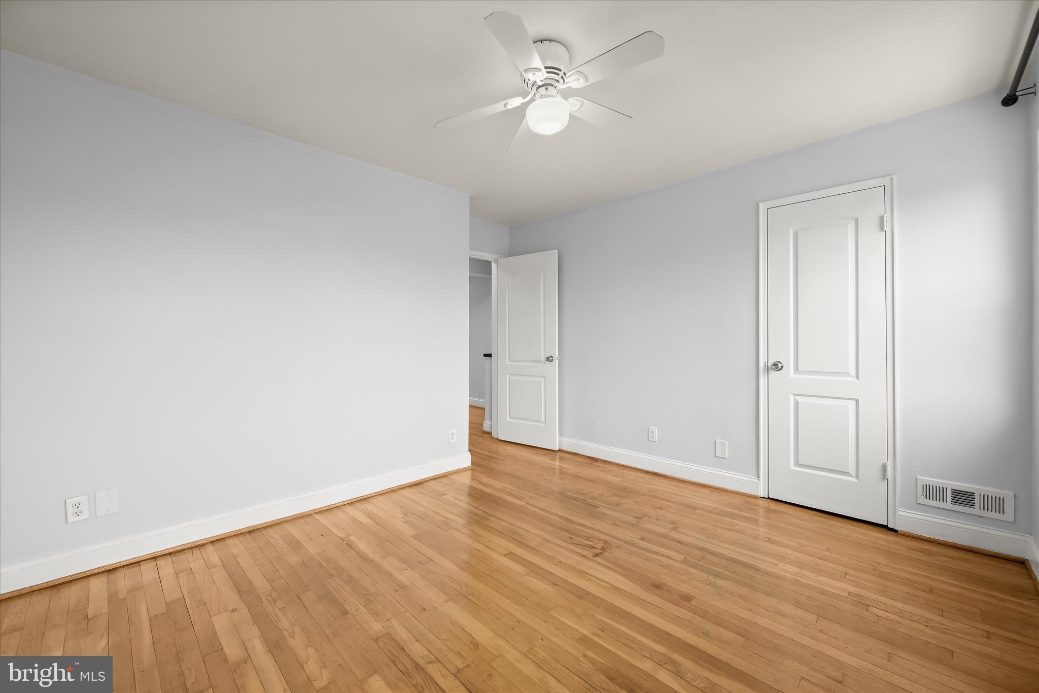 GRAY MANOR - Residential