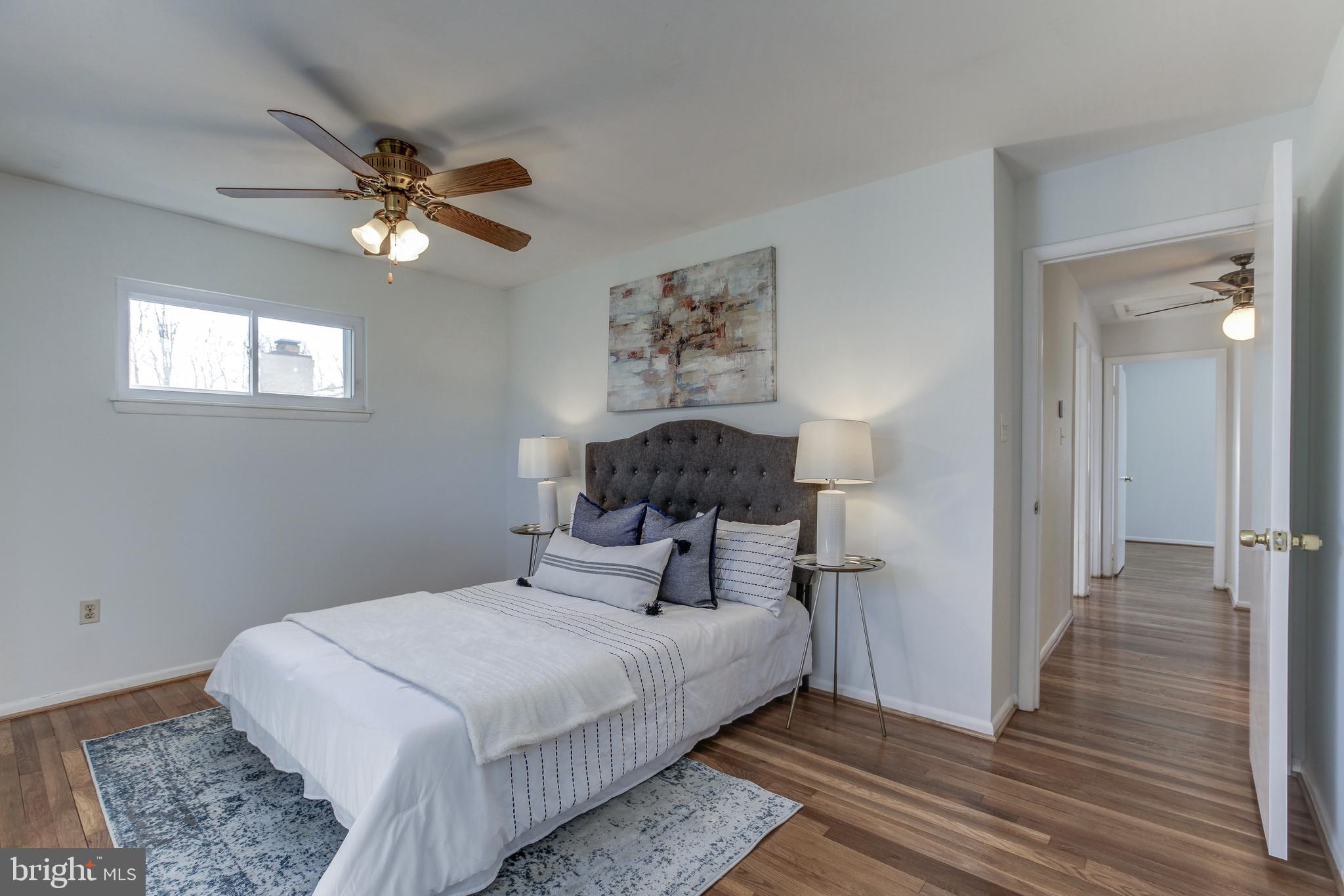 BEL PRE WOODS - Residential