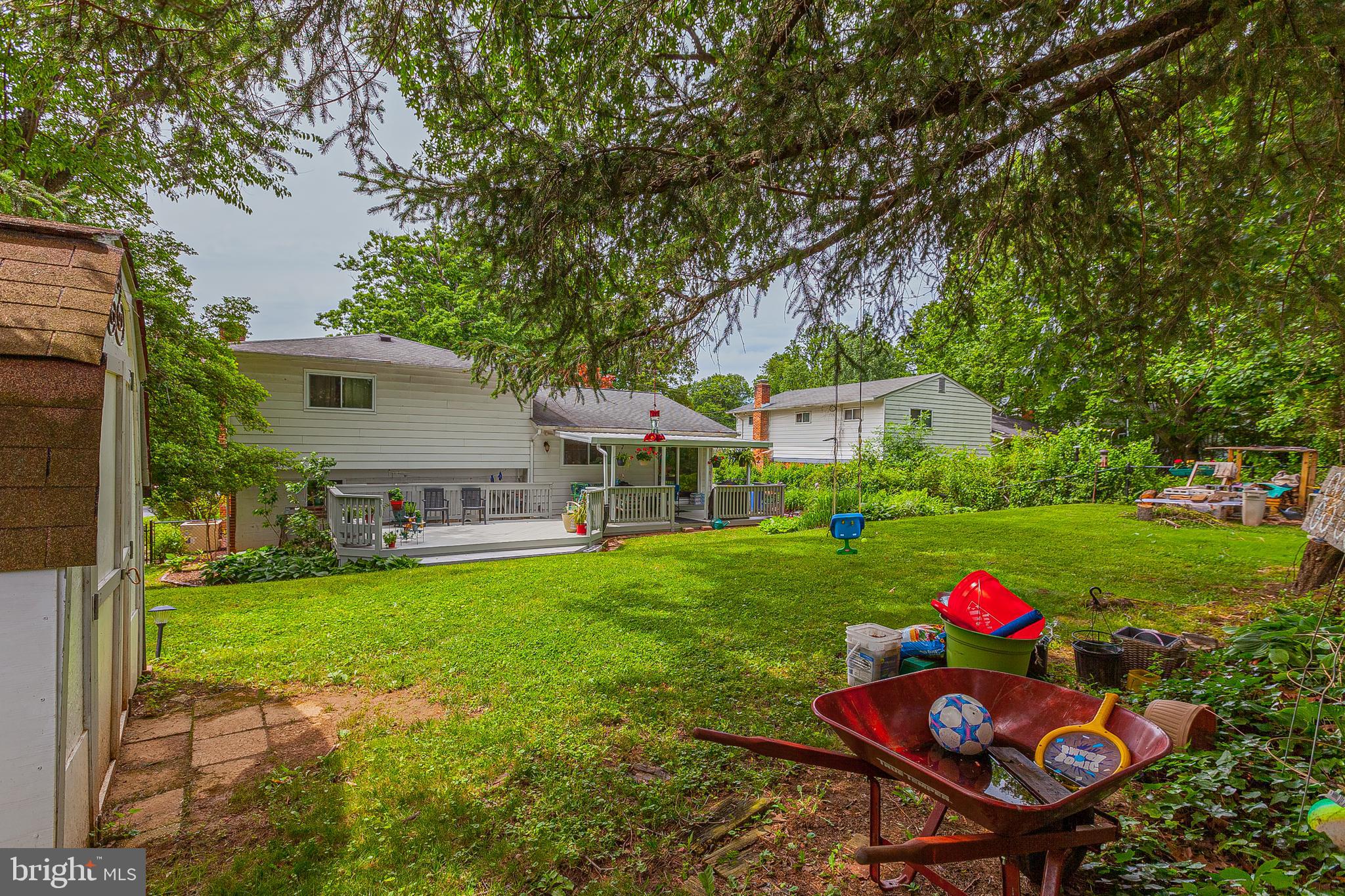 BEL PRE WOODS - Residential