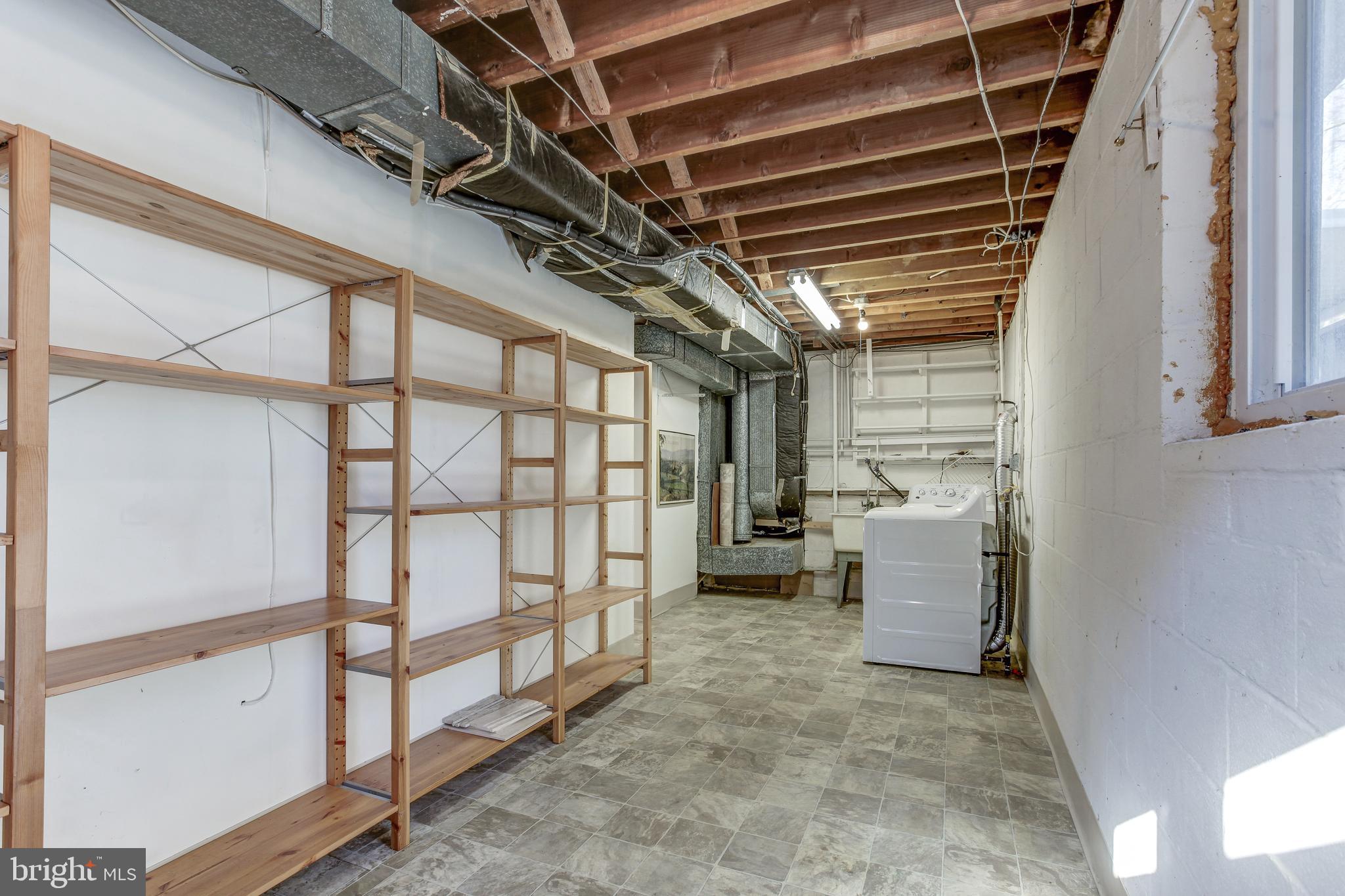 BEL PRE WOODS - Residential