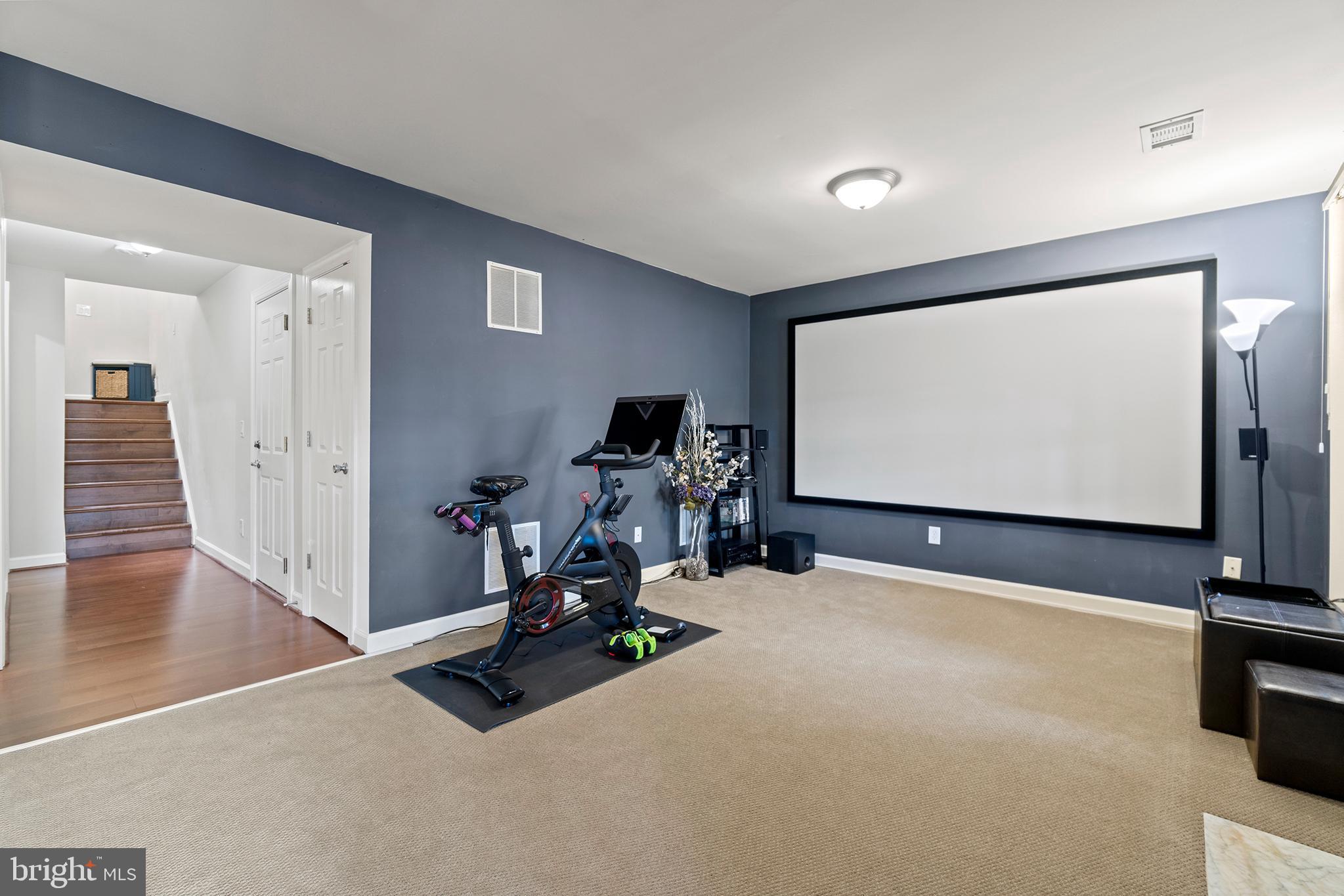 COURTHOUSE STATION - Residential