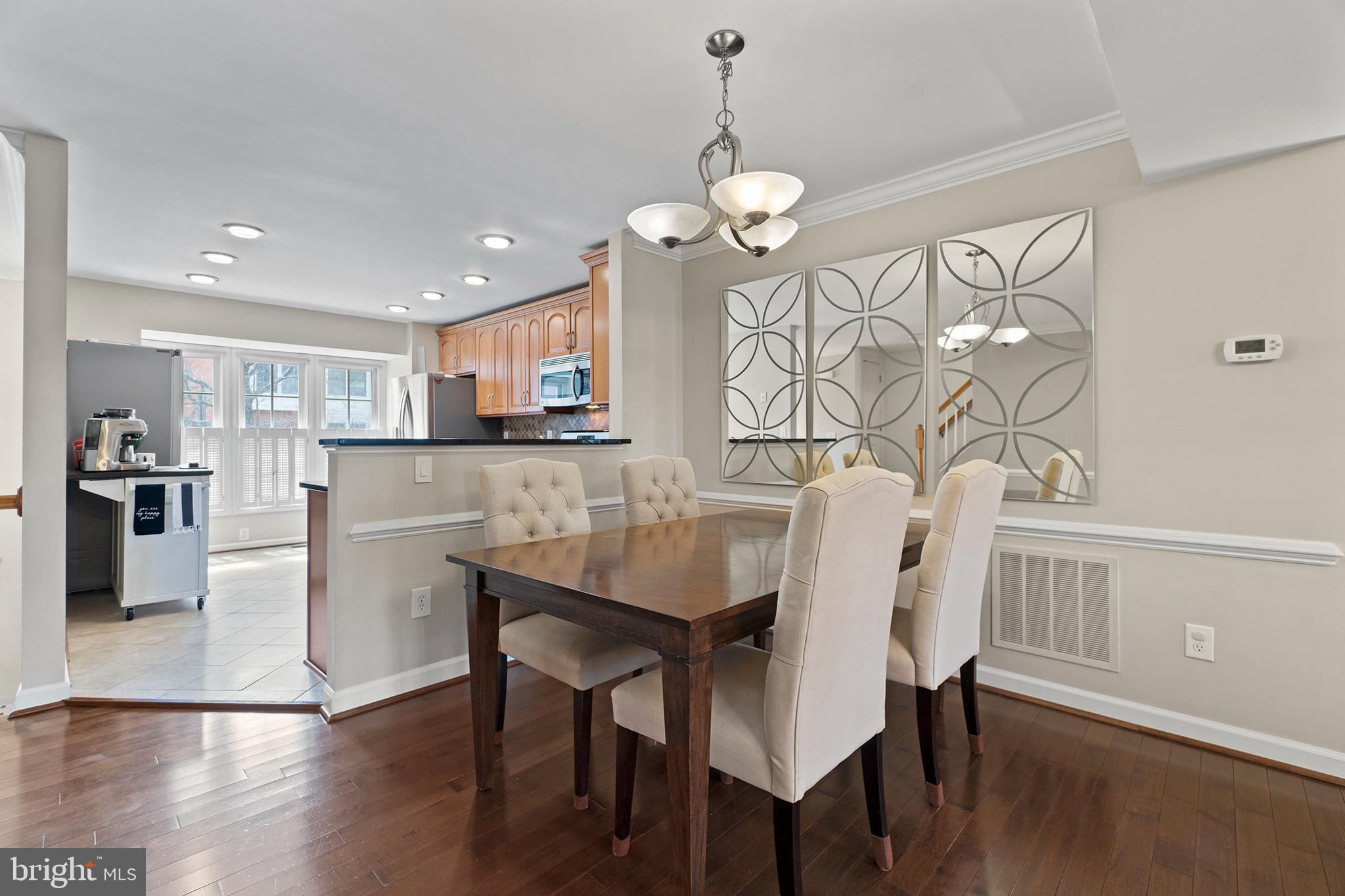 COURTHOUSE STATION - Residential