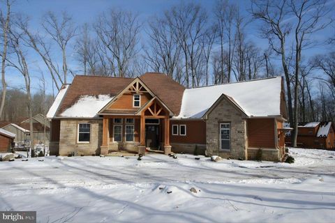 Homes For Sale - 15 Green Cay Court<br/> DU BOIS, PA 15801