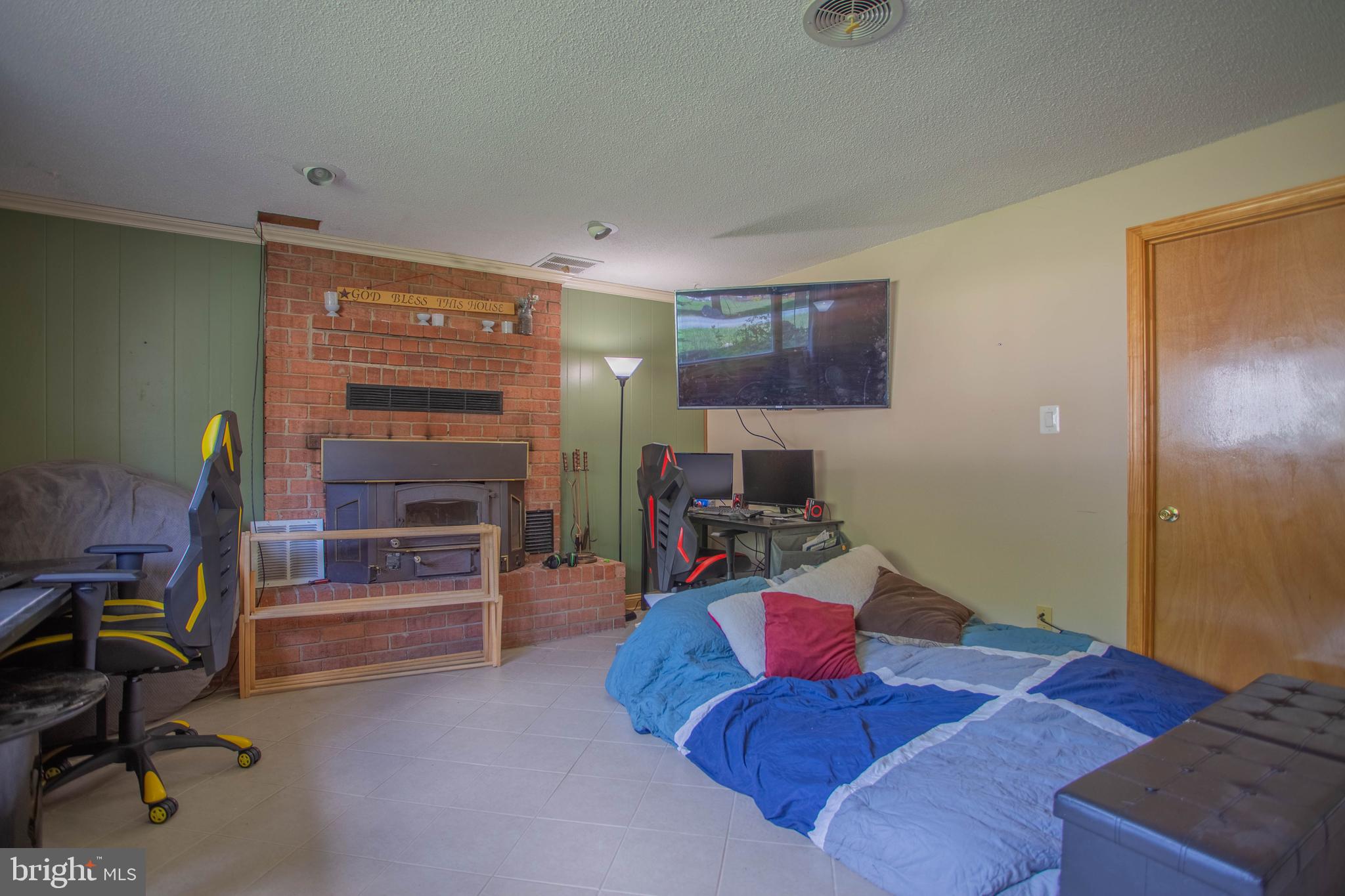 PIKEVIEW ACRES NORTH - Residential