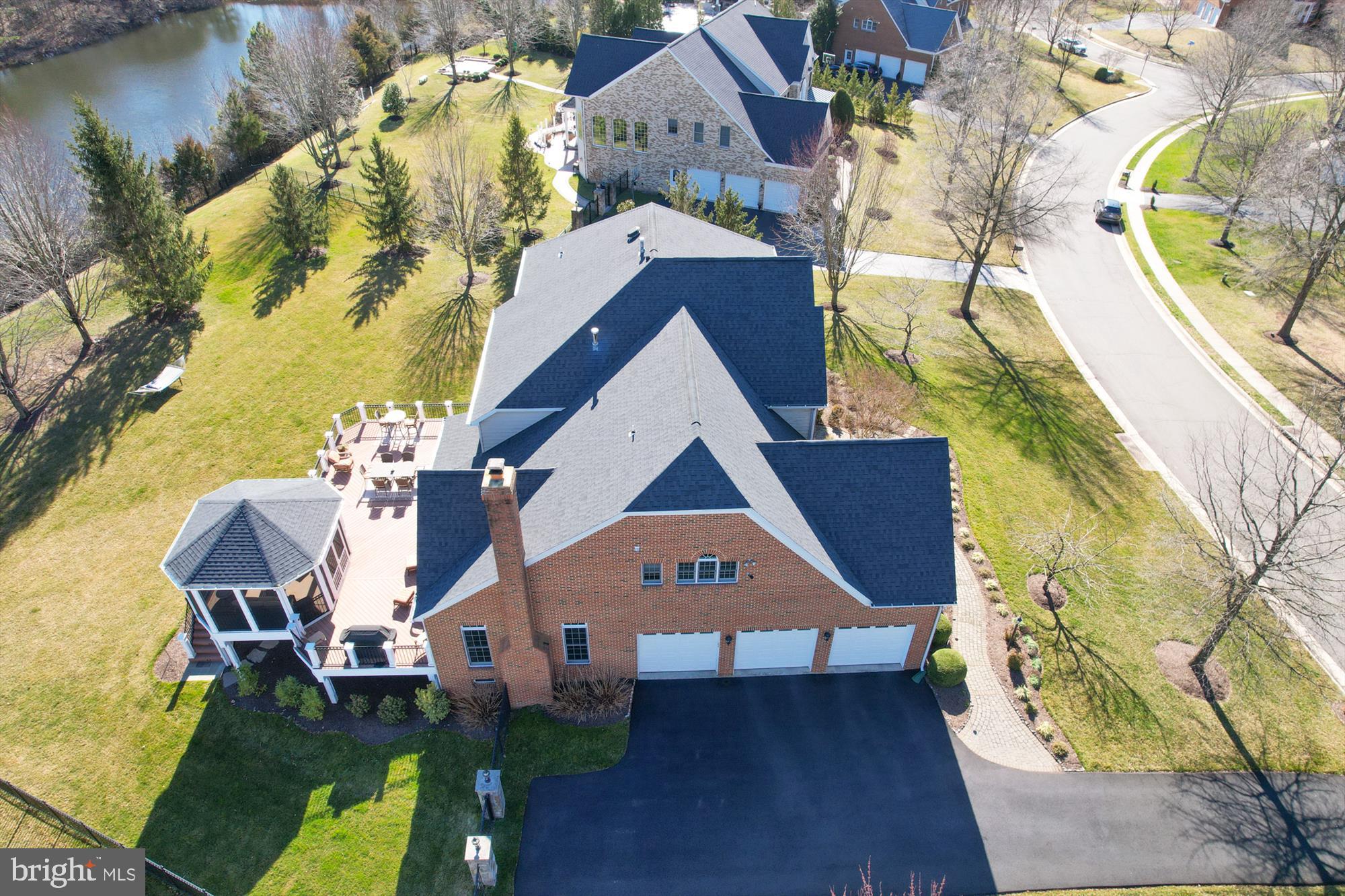 OAK HILL RESERVE - Residential