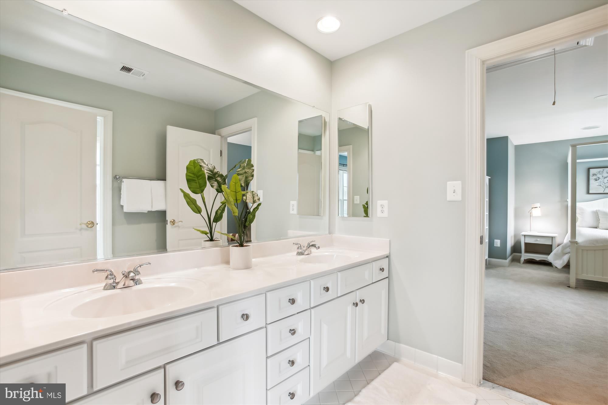 OAK HILL RESERVE - Residential