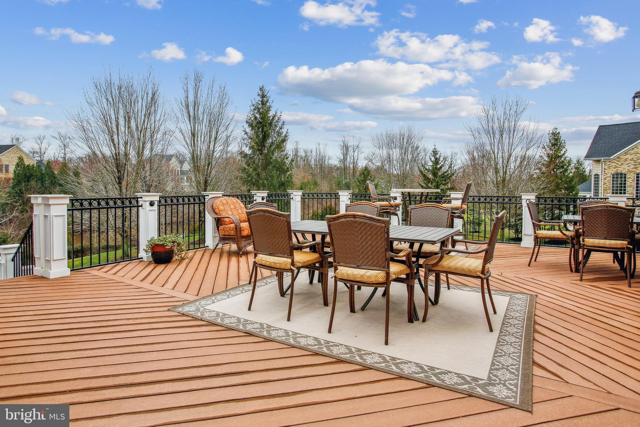 OAK HILL RESERVE - Residential