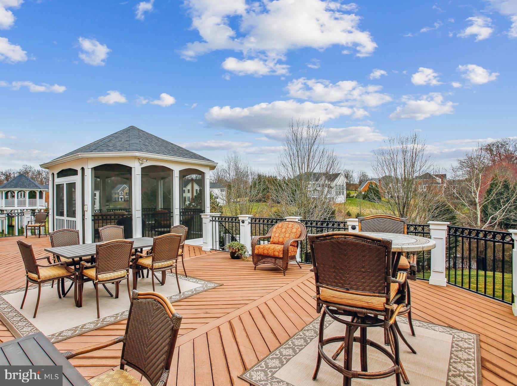 OAK HILL RESERVE - Residential