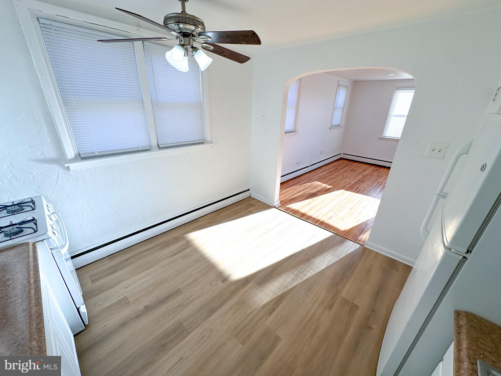 OXFORD CIRCLE - Residential Lease