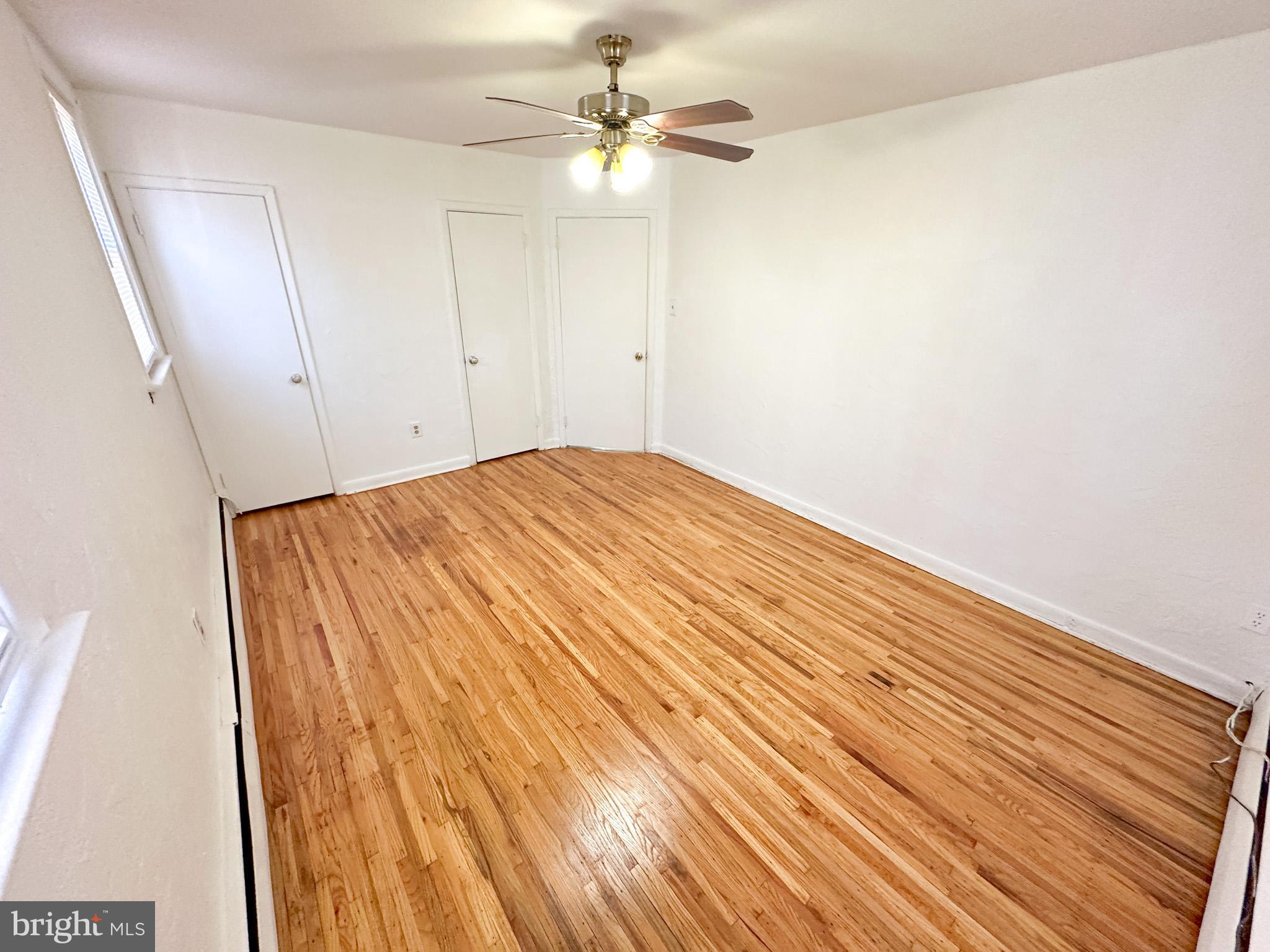 OXFORD CIRCLE - Residential Lease