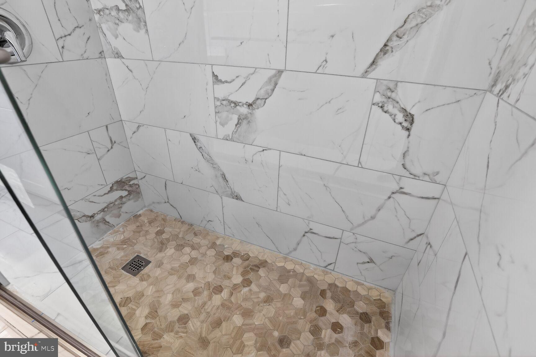 SHIPLEY HILL - Residential