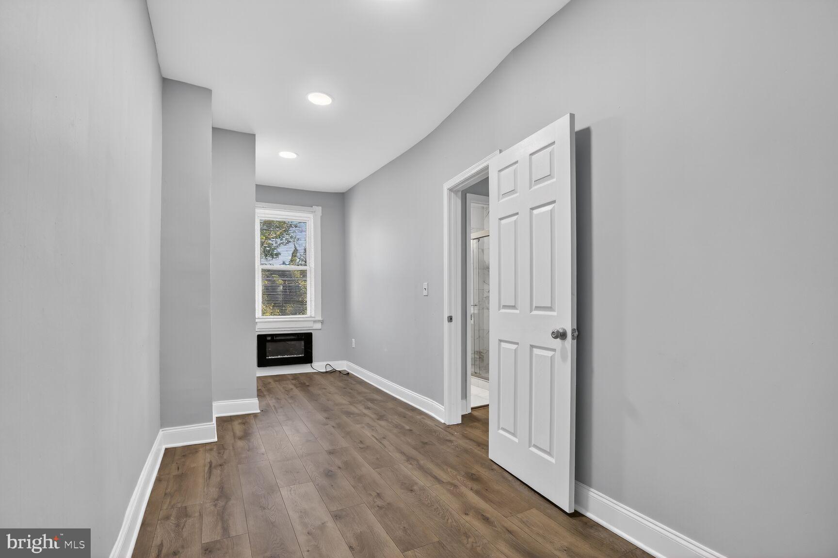 SHIPLEY HILL - Residential