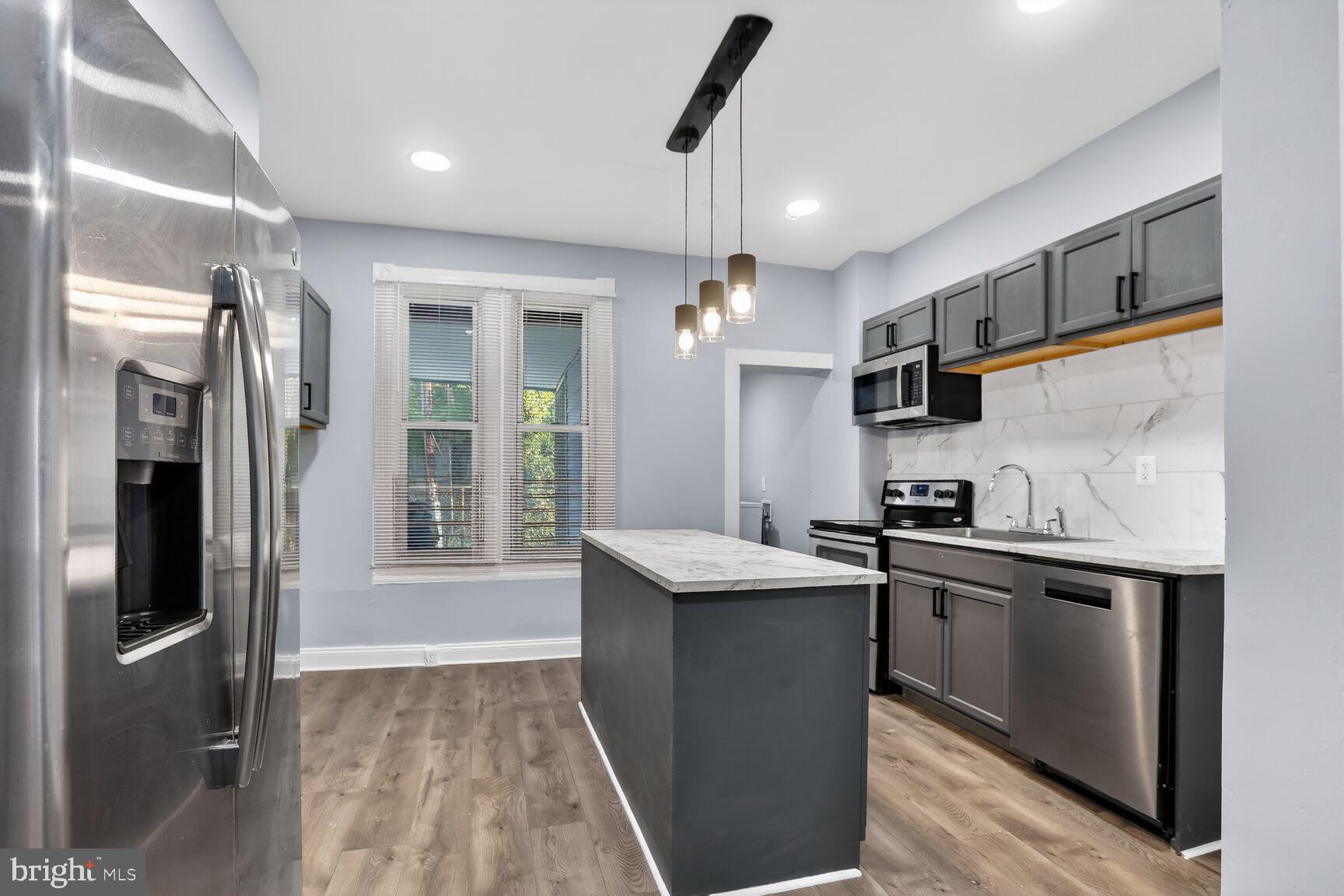 SHIPLEY HILL - Residential