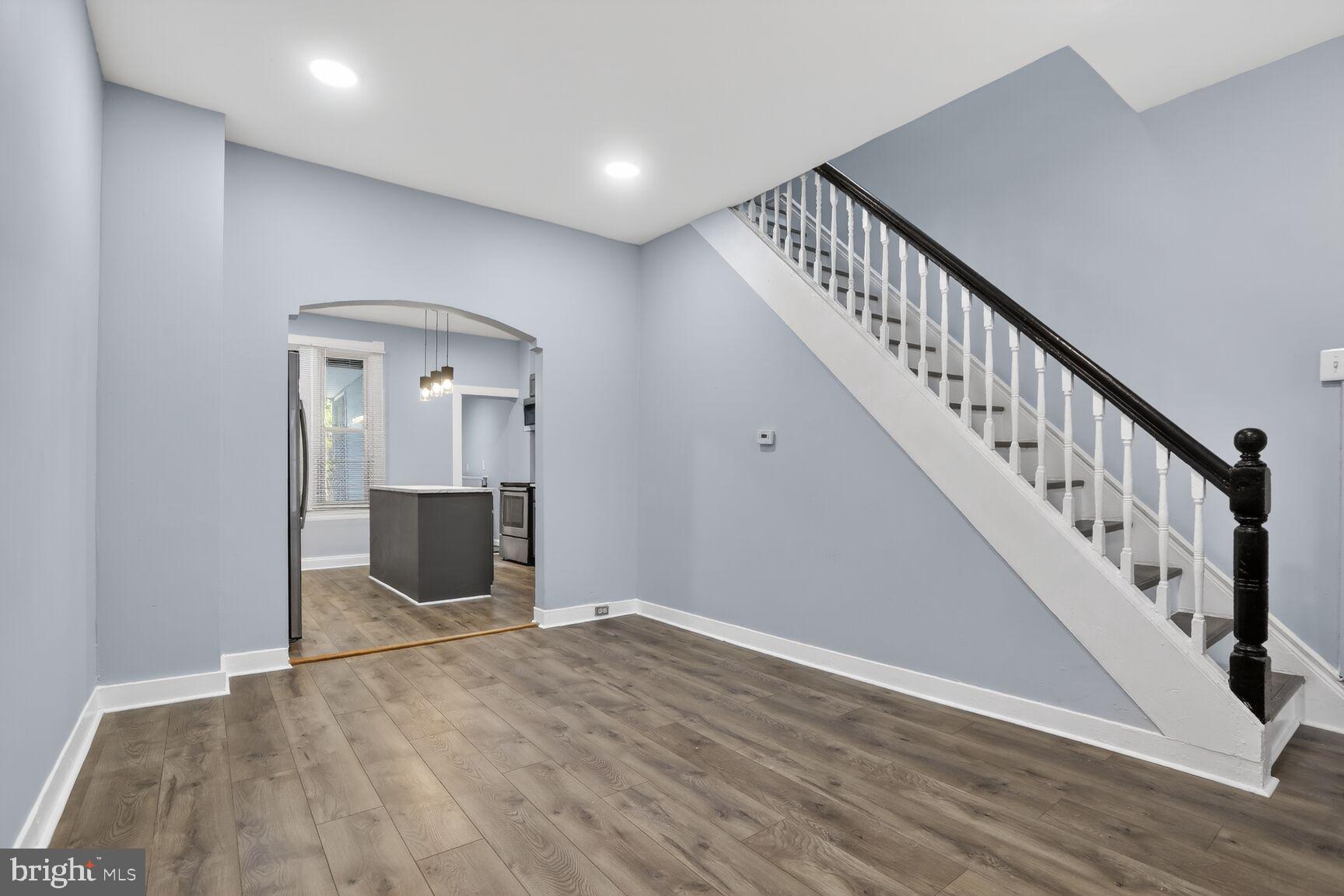 SHIPLEY HILL - Residential