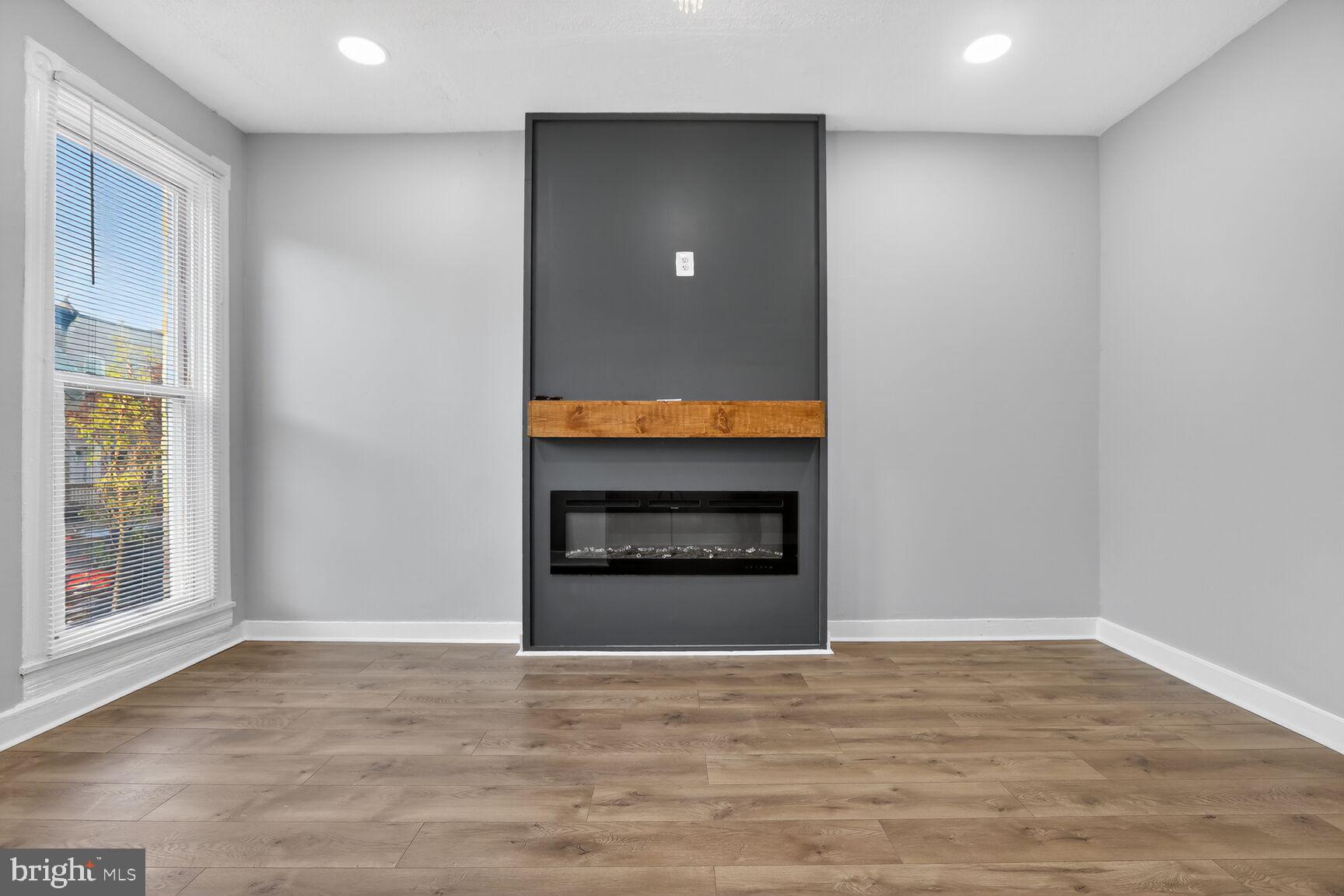 SHIPLEY HILL - Residential