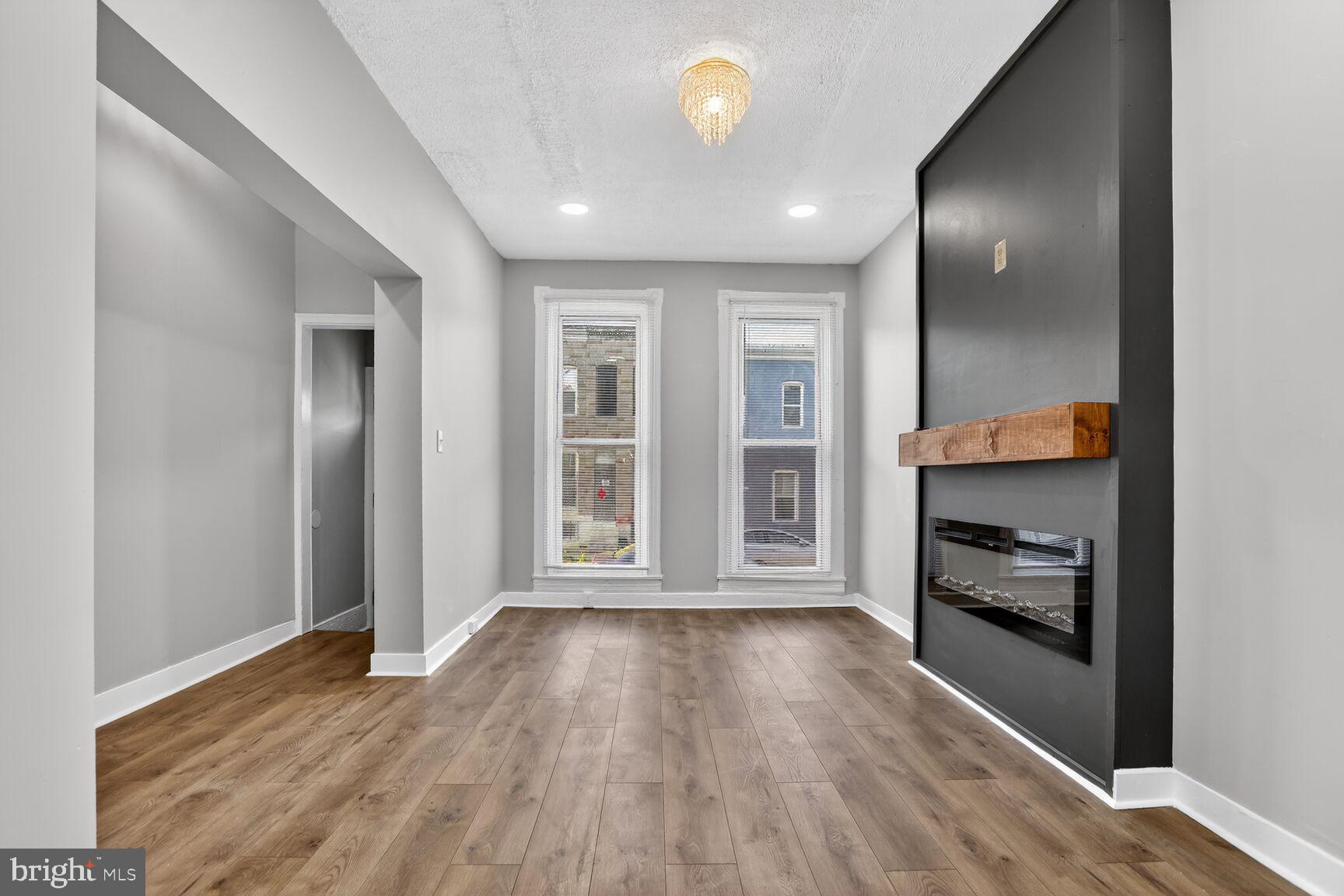 SHIPLEY HILL - Residential