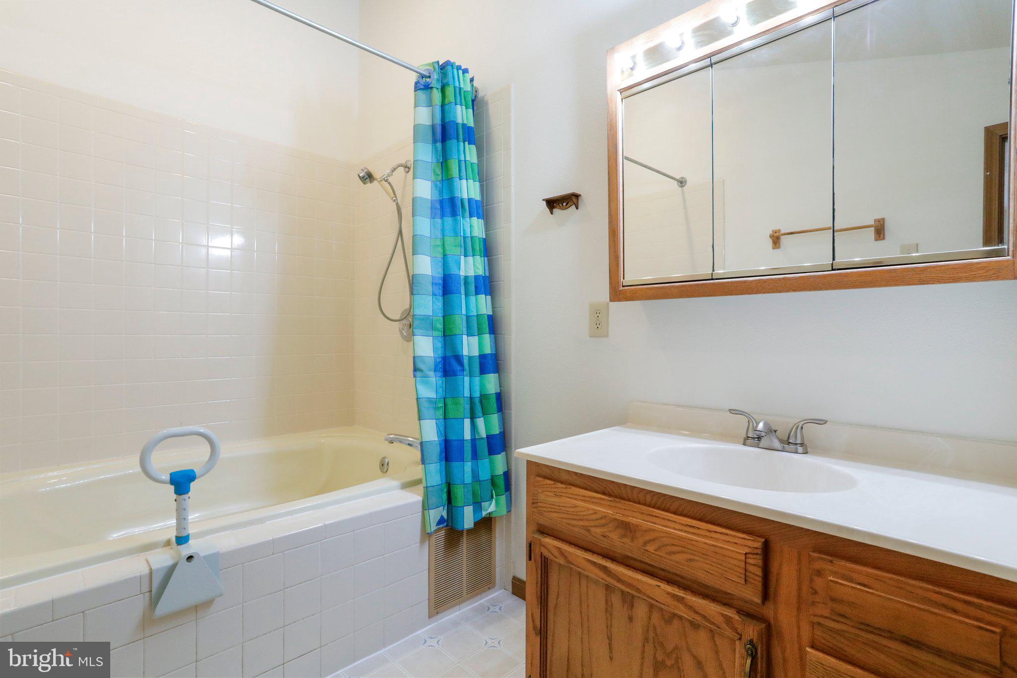 THE WOODS - Residential