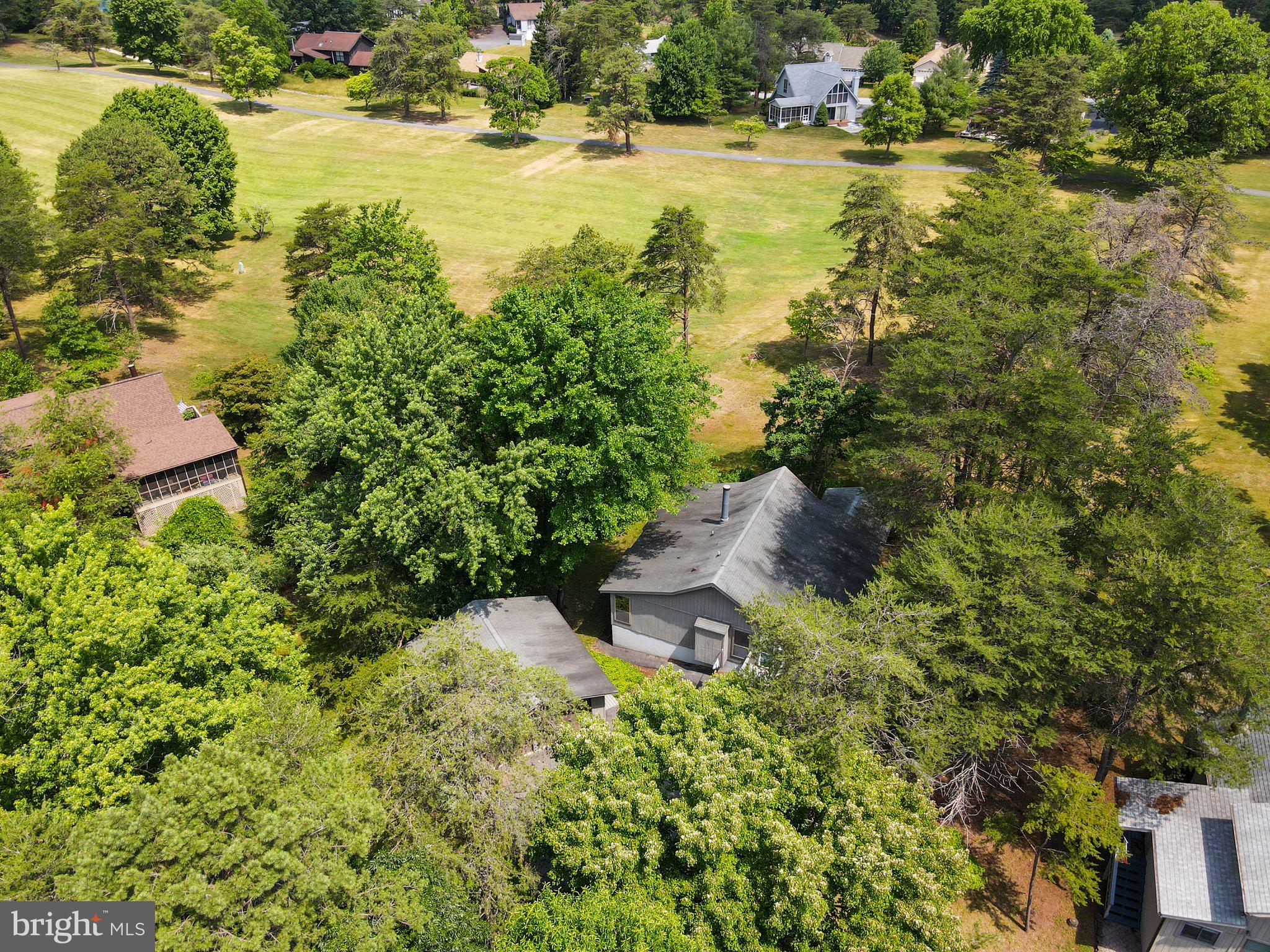 THE WOODS - Residential