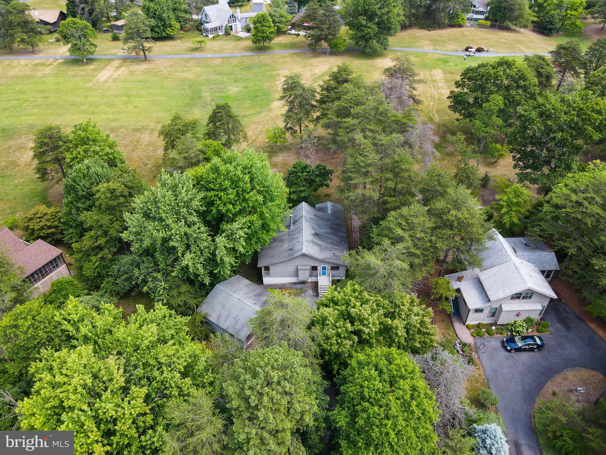 THE WOODS - Residential