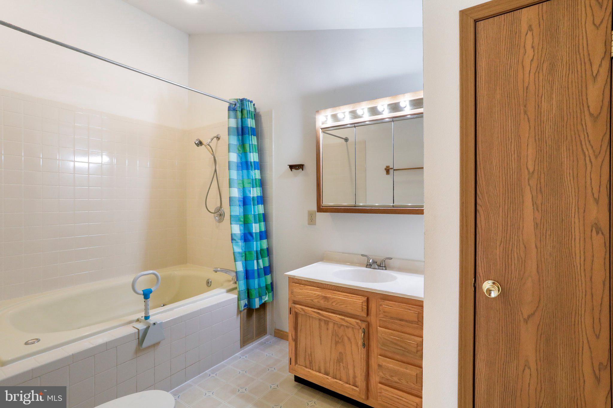 THE WOODS - Residential