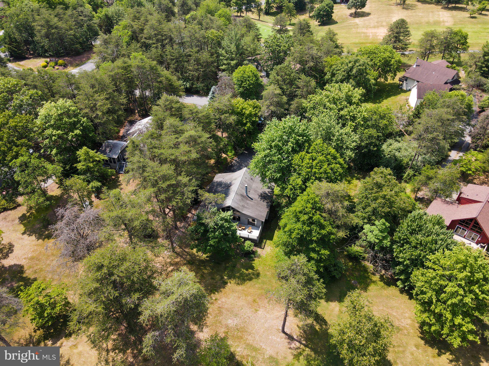 THE WOODS - Residential