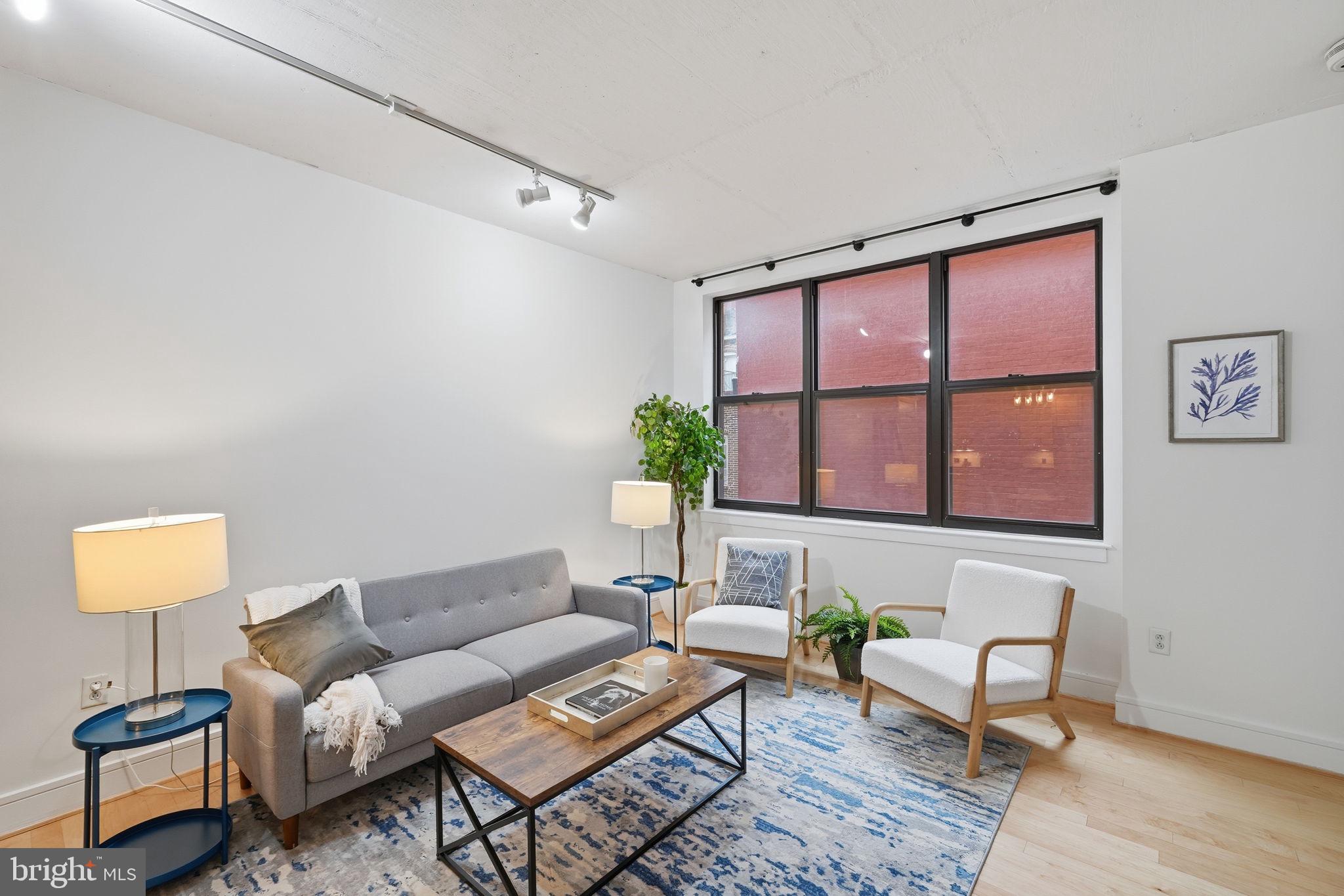 809 6TH STREET NW 22