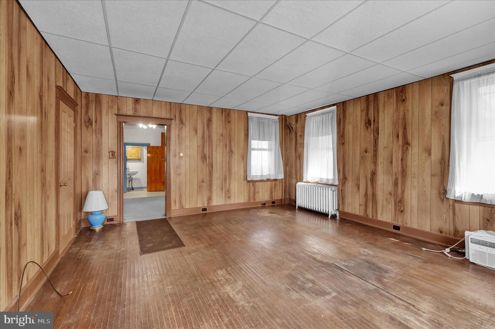 41 W WASHINGTON STREET