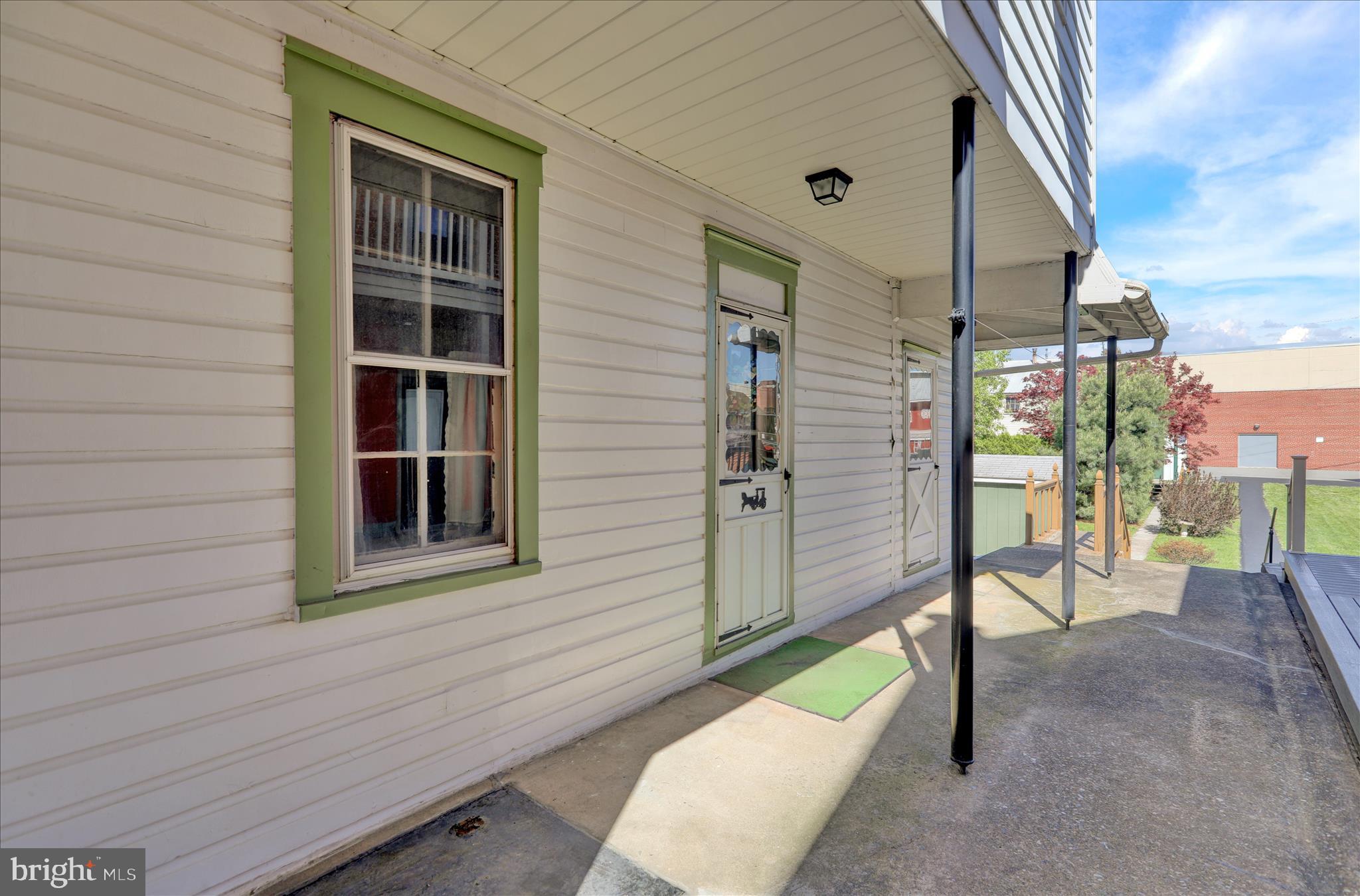 41 W WASHINGTON STREET