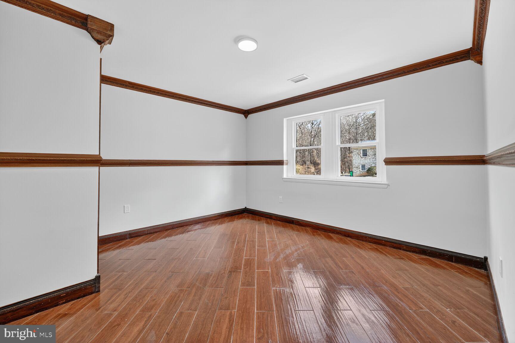 HILLCREST HEIGHTS - Residential